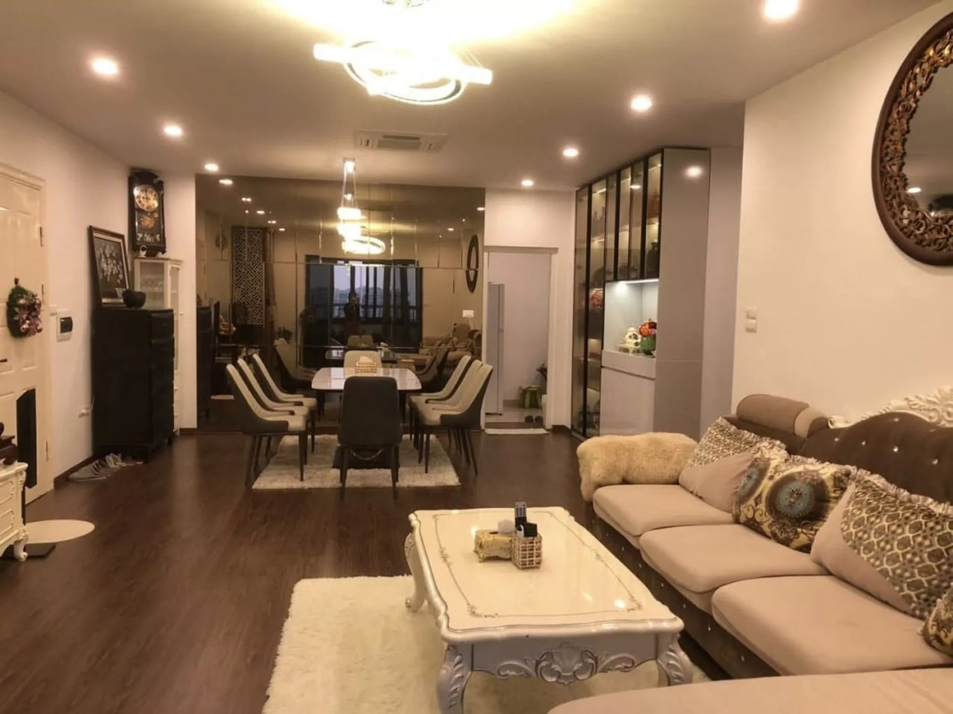 So sánh giá bán căn hộ dự án Hồ Gươm Plaza và SDU Tower