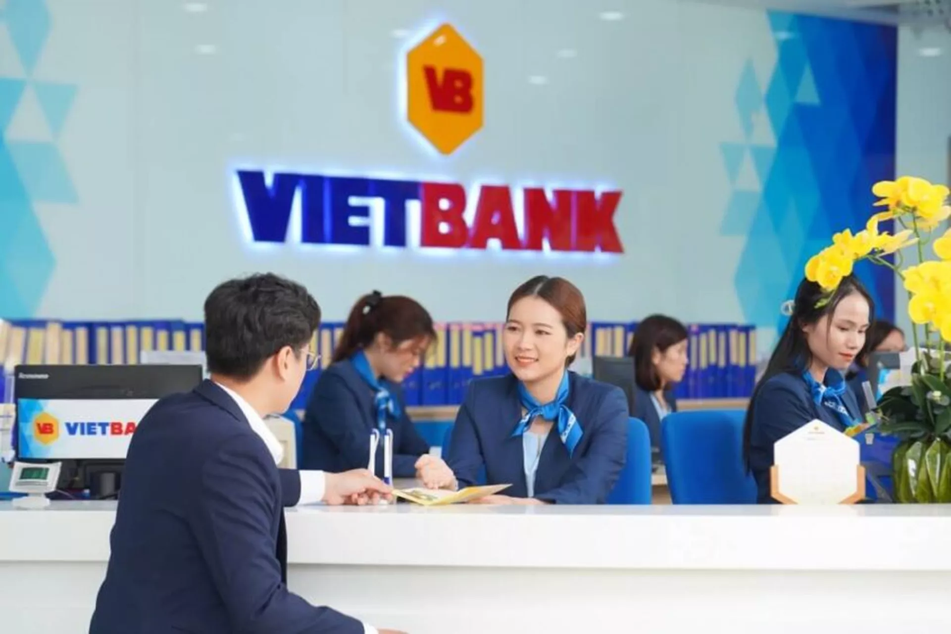 Lãi suất ngân hàng hôm nay 16/4/2025: Nhà băng có lãi kỳ hạn 3 tháng cao nhất