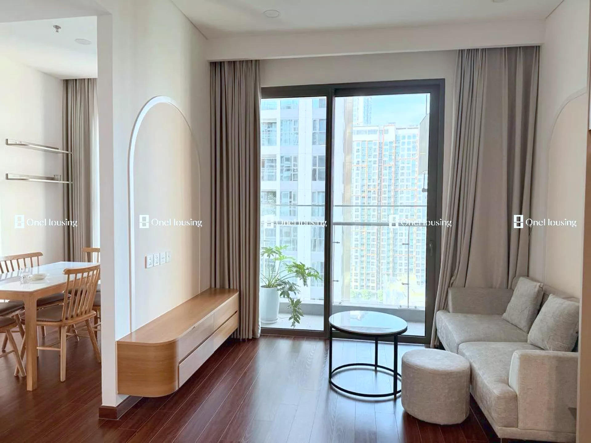 Onehousing image