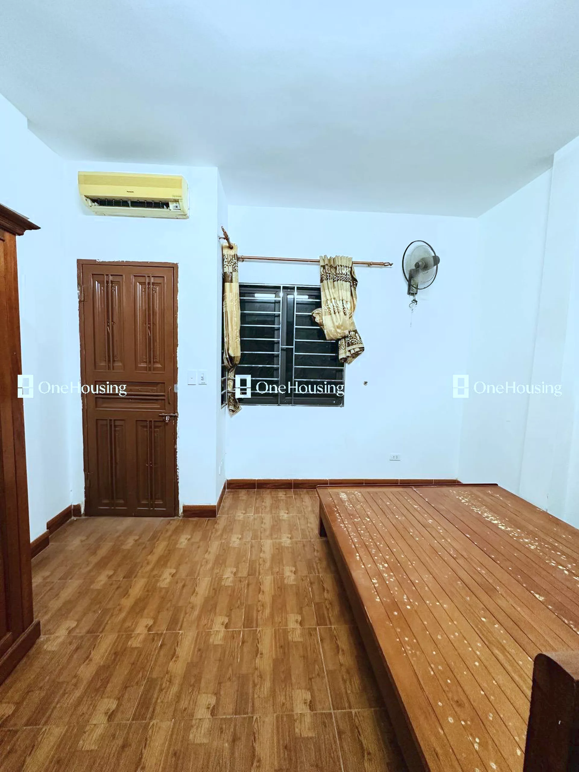Nhà mặt ngõ cách Lạc Long Quân 80m, P. Xuân La, Q. Tây Hồ, TP. Hà Nội