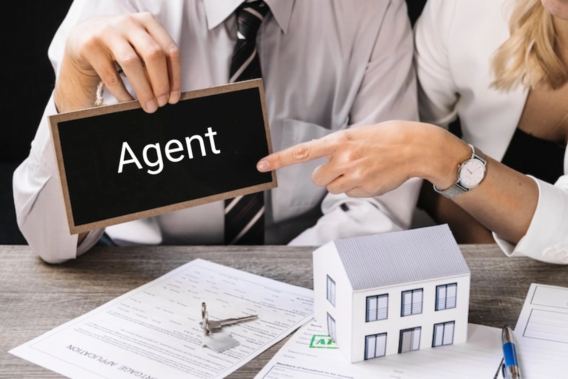 Tìm môi giới bất động sản uy tín cần chú ý những điều gì?