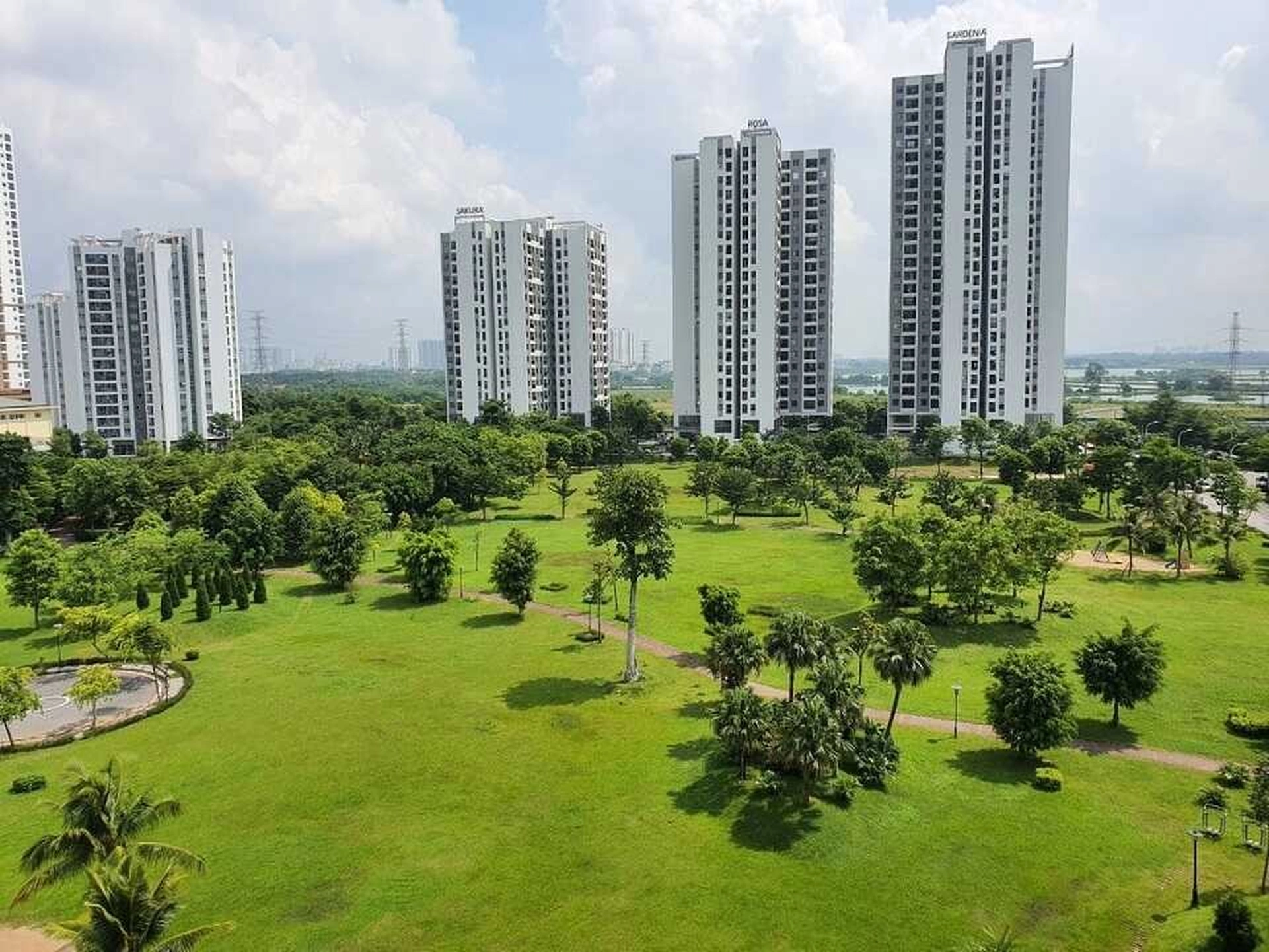 Chung cư Hồng Hà Eco City huyện Thanh Trì địa chỉ cụ thể ở đâu?