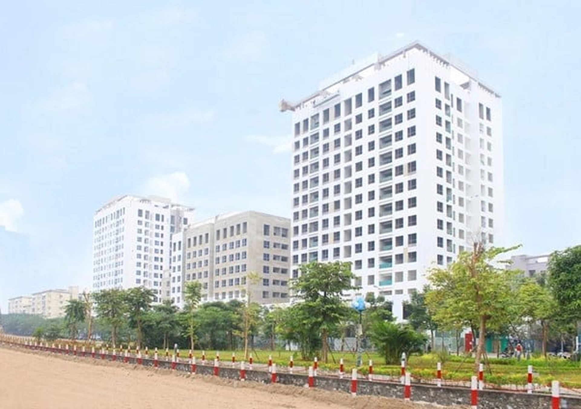 Gần chung cư Valencia Garden quận Long Biên có trường mầm non montessori nào không?