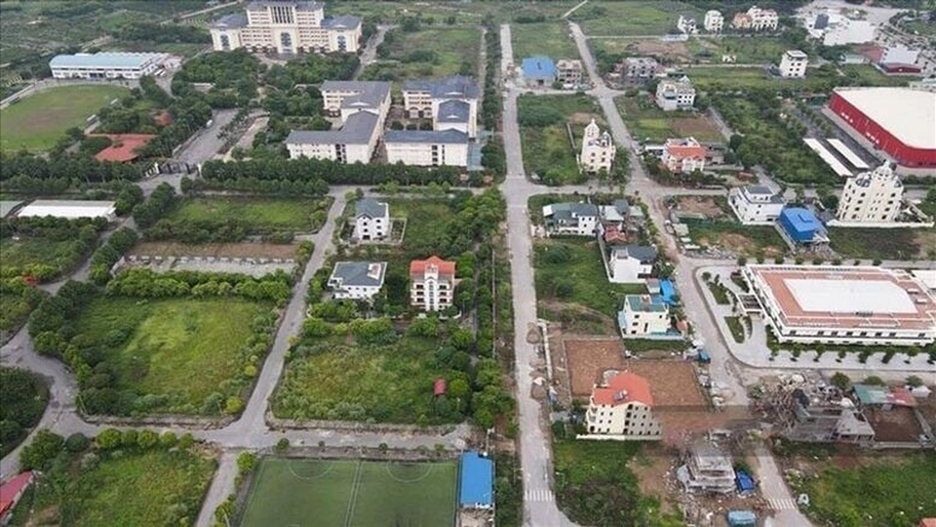 Đất dân cư xây dựng mới là gì? Có nên mua đất dân cư xây dựng mới không?