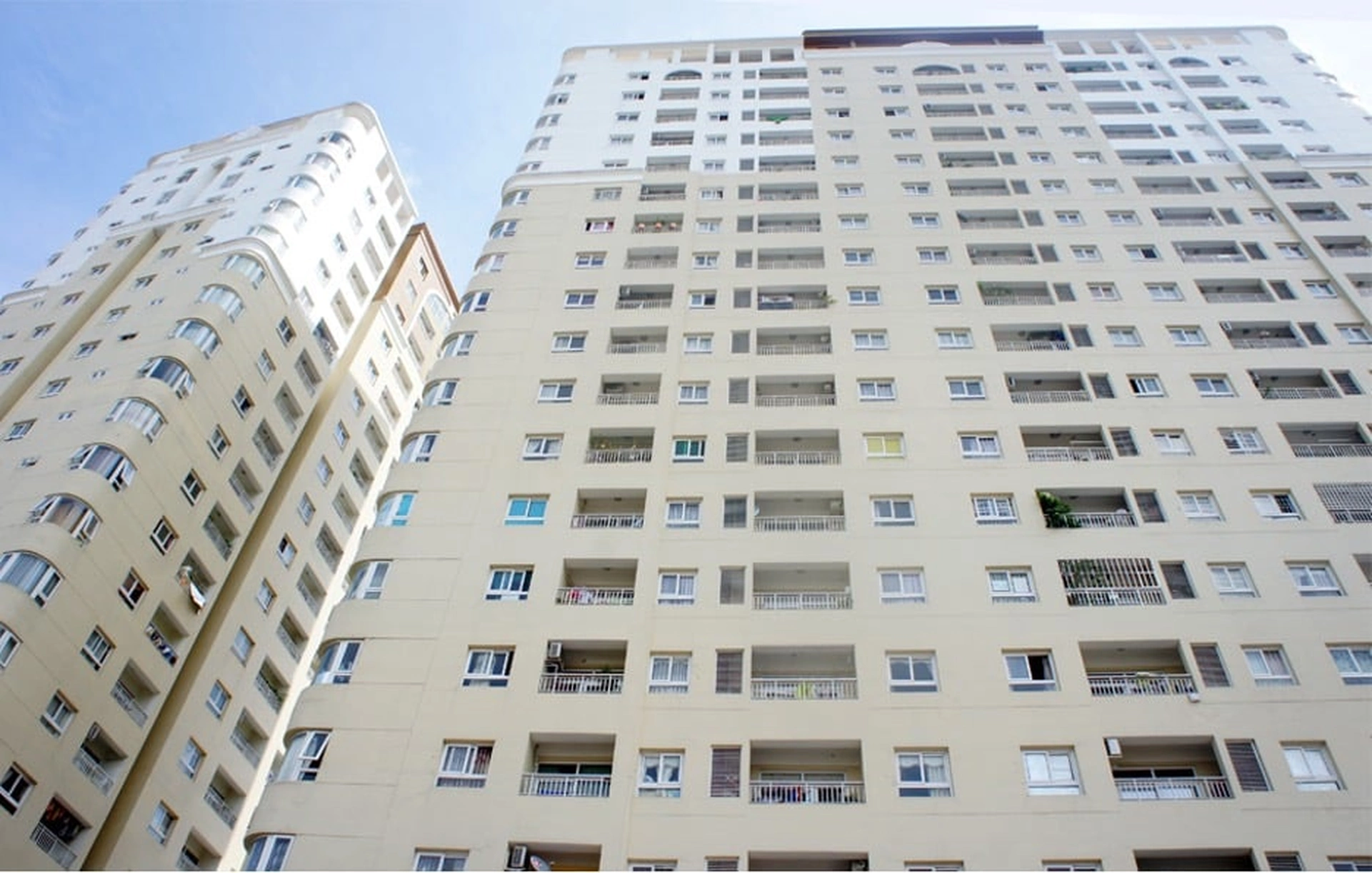 Diện tích căn hộ chung cư Âu Cơ Tower quận Tân Phú là bao nhiêu m2?