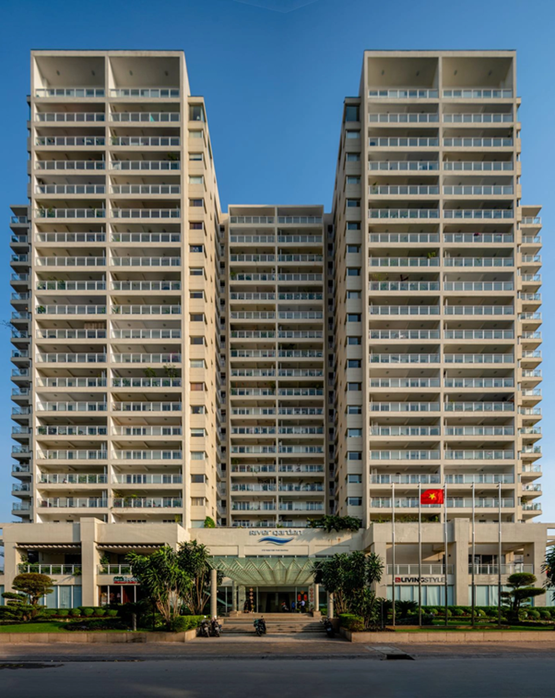 Căn hộ chung cư River Garden có diện tích bao nhiêu m2?