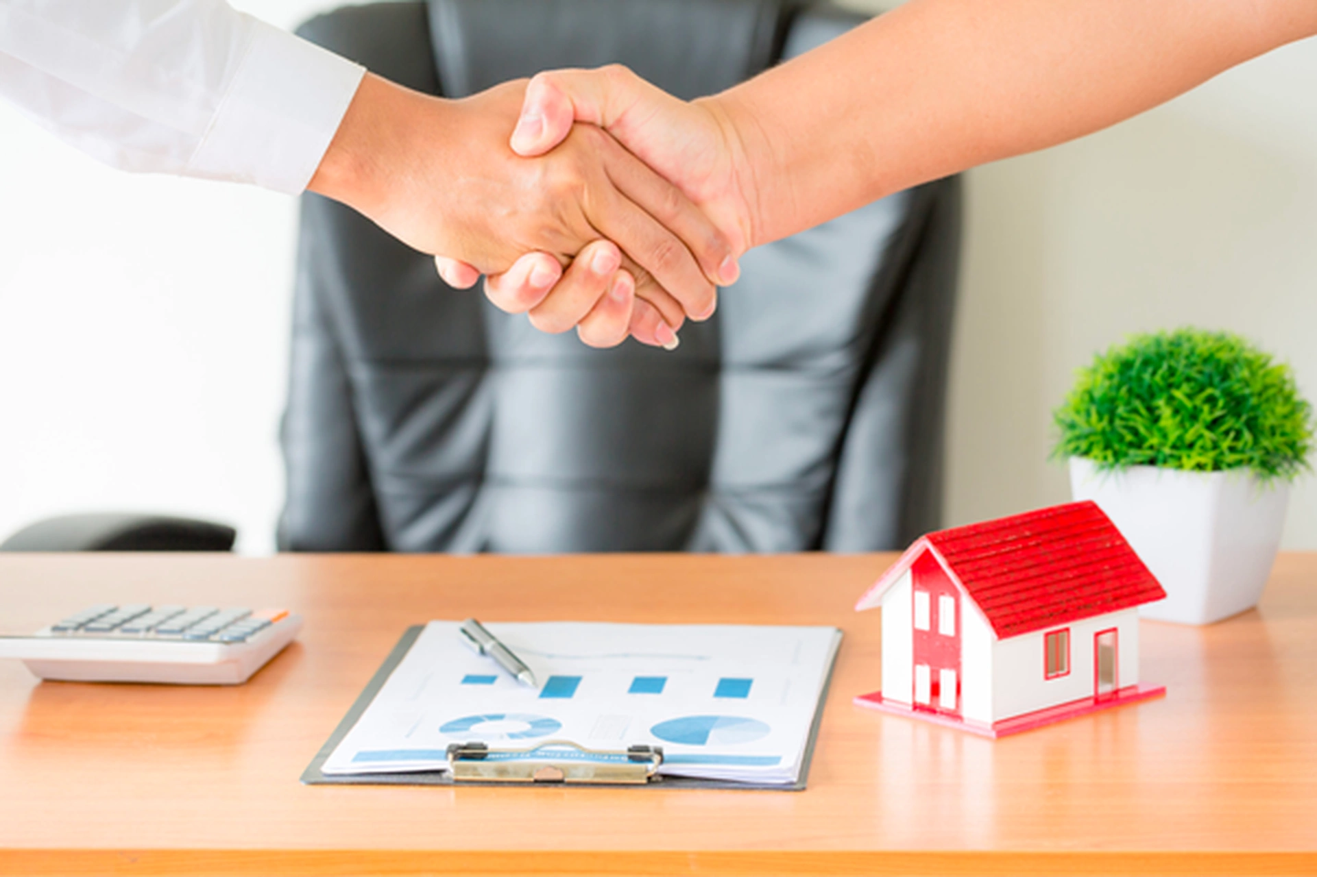 Mua bán nhà đất dưới 500 triệu tại Hà Nội có khả thi hay không?