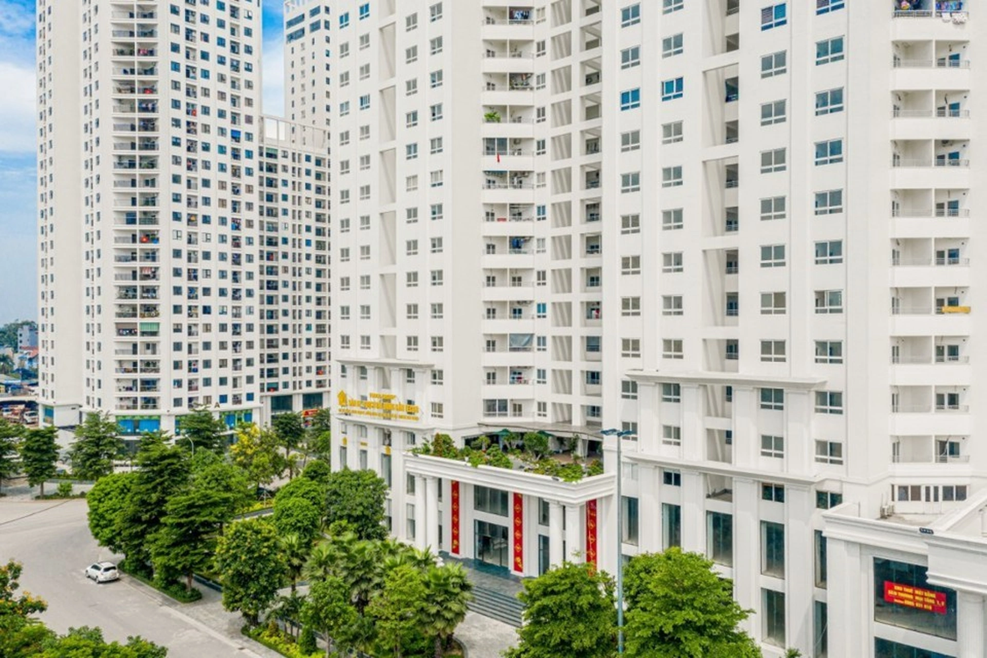 Nên mua nhà hay thuê trọ khi cho con đi học tại Hà Nội?