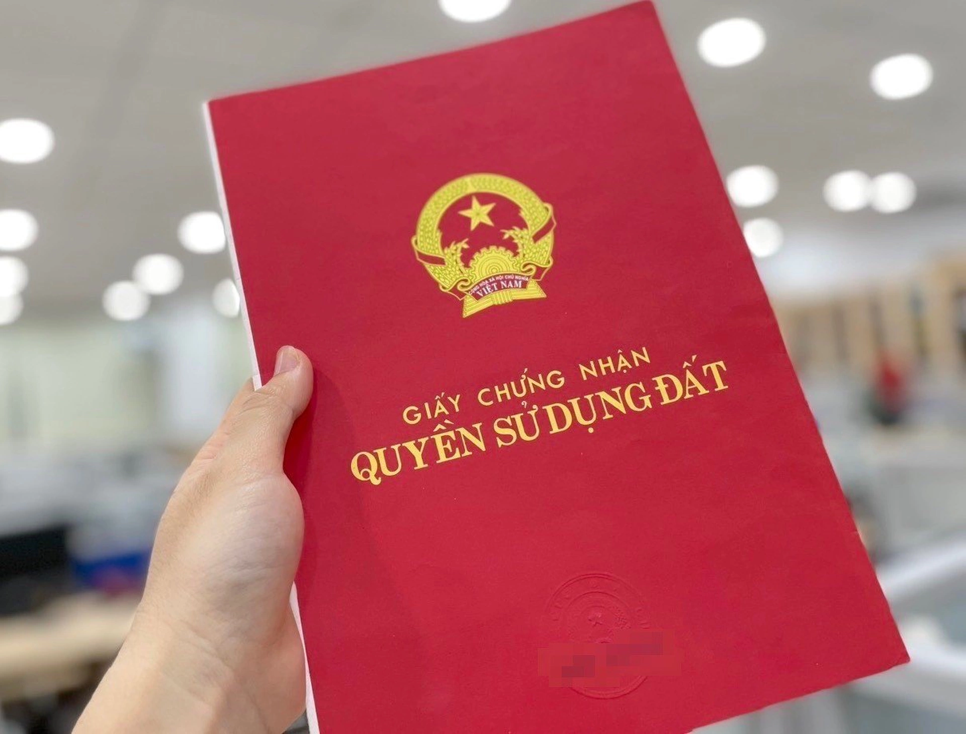 Nhà xây trên đất không có sổ đỏ có được bồi thường không?