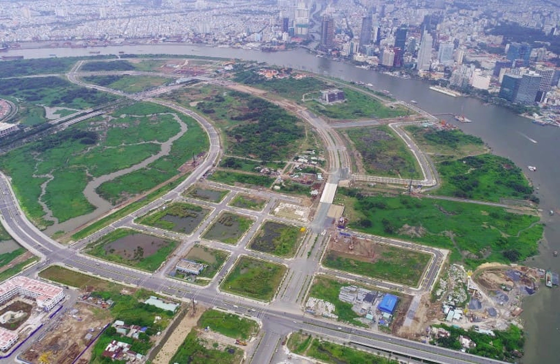 Đất hỗn hợp là gì? Có nên mua đất quy hoạch hỗn hợp không?
