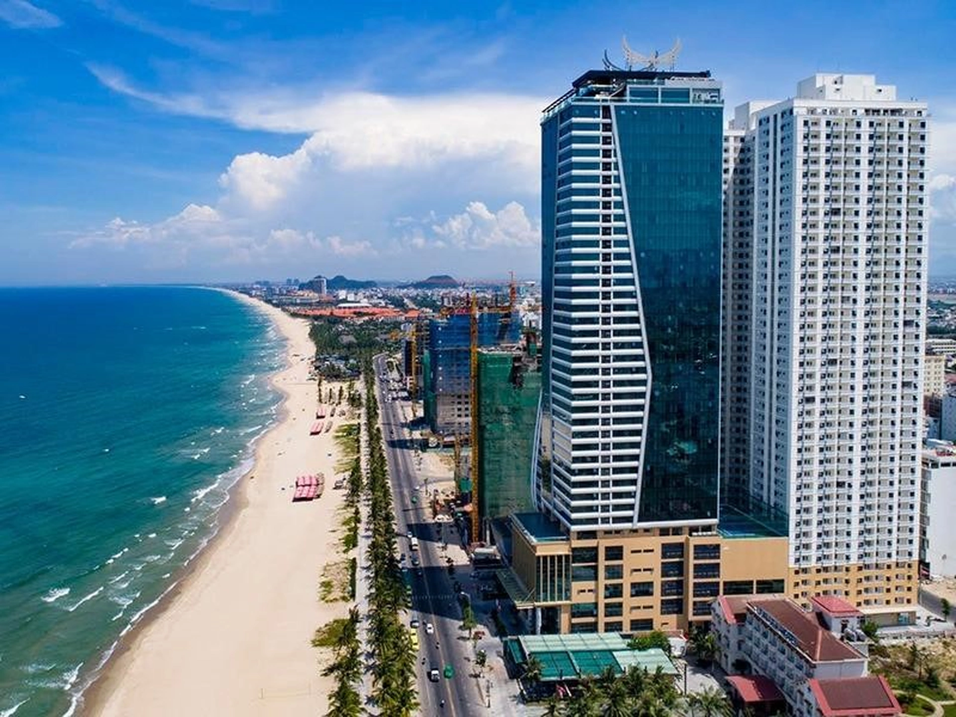 Khách sạn Mường Thanh Viễn Triều địa chỉ chính xác là ở đâu?