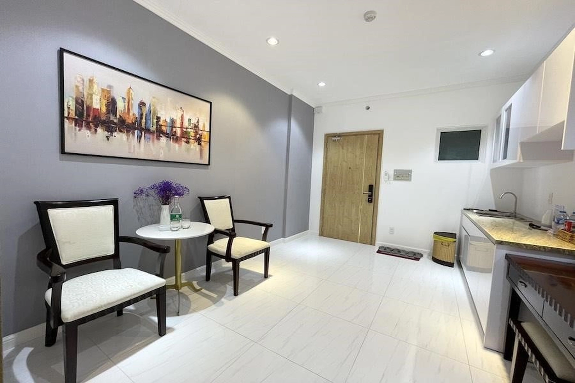 Căn hộ chung cư Marina Plaza có diện tích bao nhiêu m2?