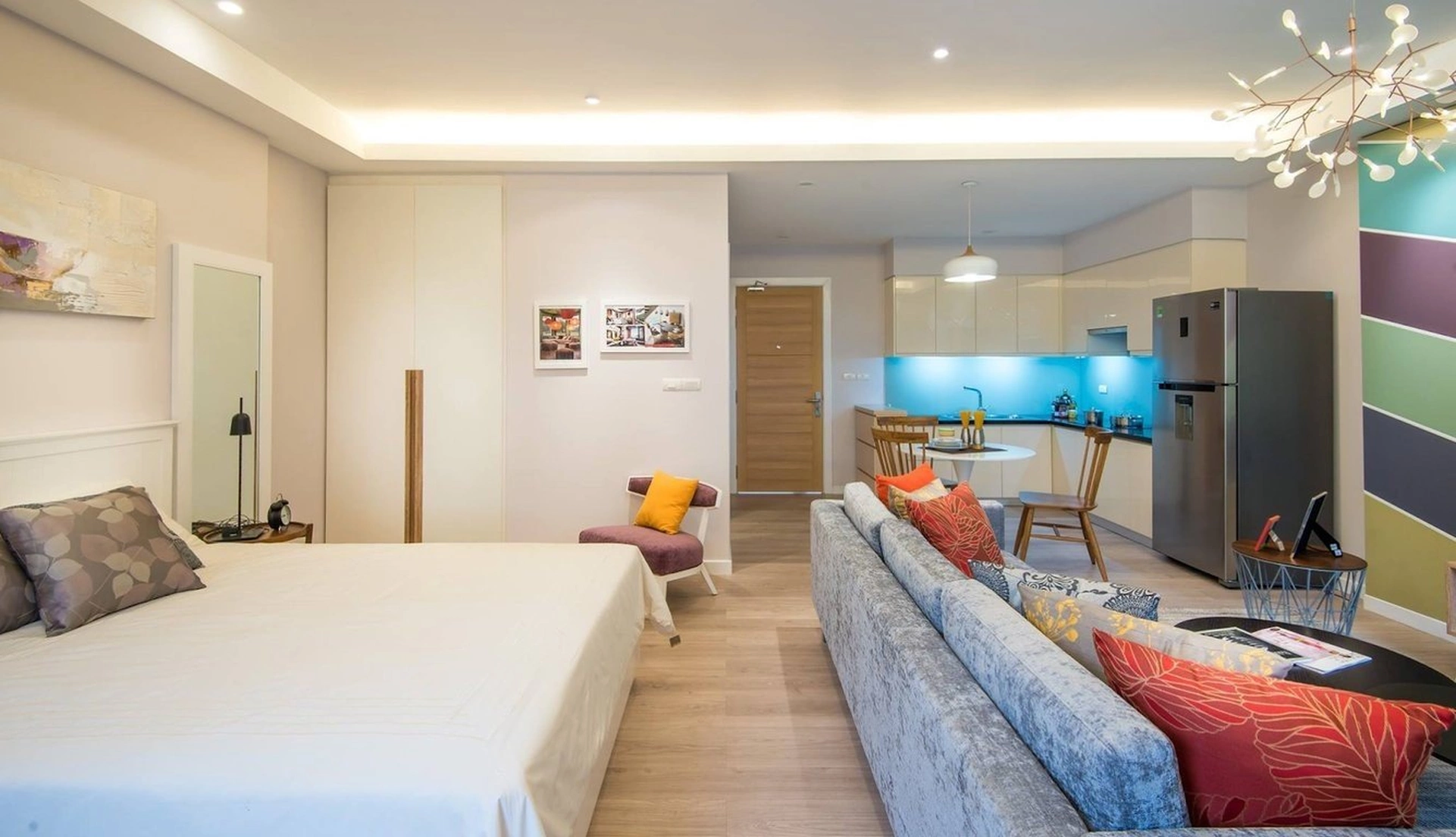 Căn hộ Sky45 tại chung cư West Bay Sky Residences đang bán giá bao nhiêu?