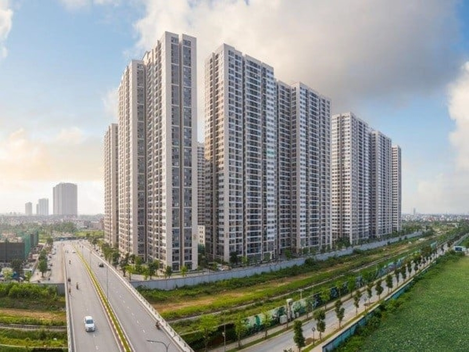 Tại Vinhomes Smart City phân khu The Miami hay The Tonkin có giá, tiện ích nội ngoại khu tốt hơn?