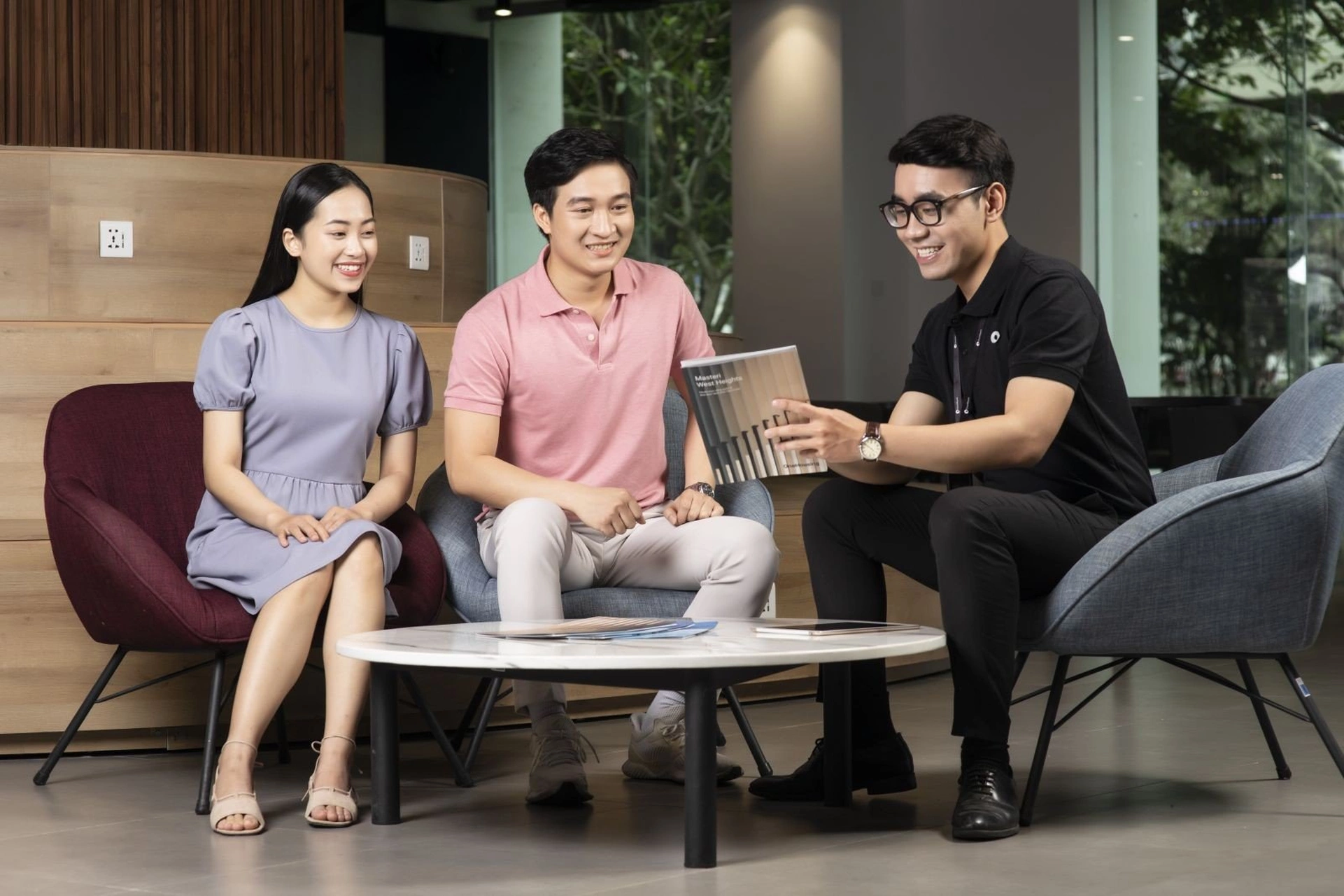 Gu tìm mua nhà của Gen Z: Lựa chọn môi giới bởi "thời gian là vàng"