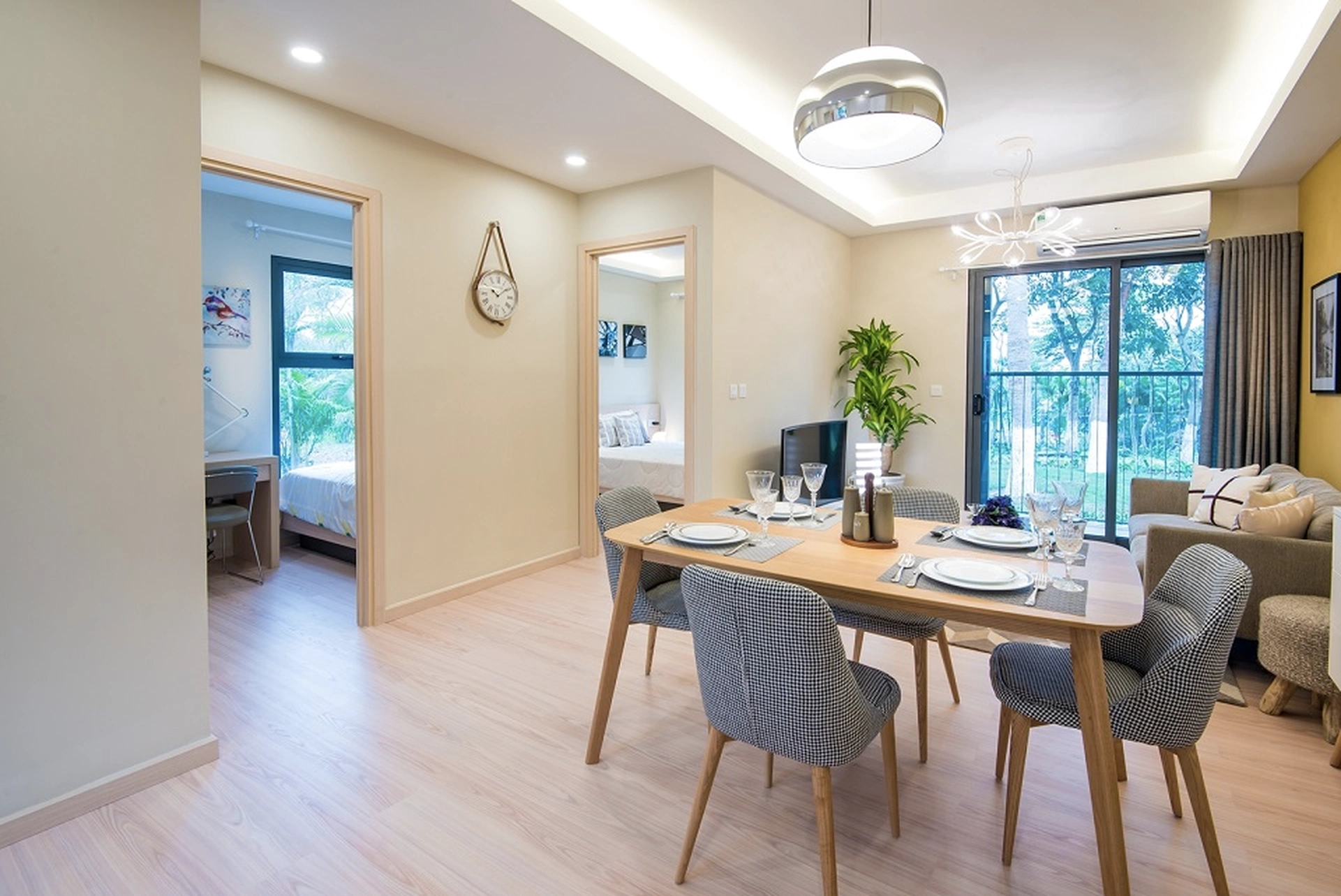 Chung cư West Bay Sky Residences có căn hộ 50m2 nào đang cho thuê không?