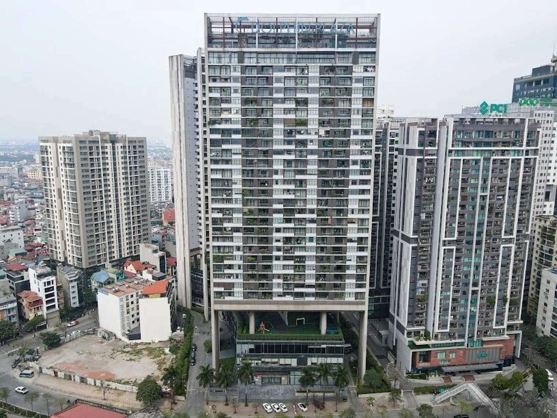 Có nên mua chung cư Dolphin Plaza không?