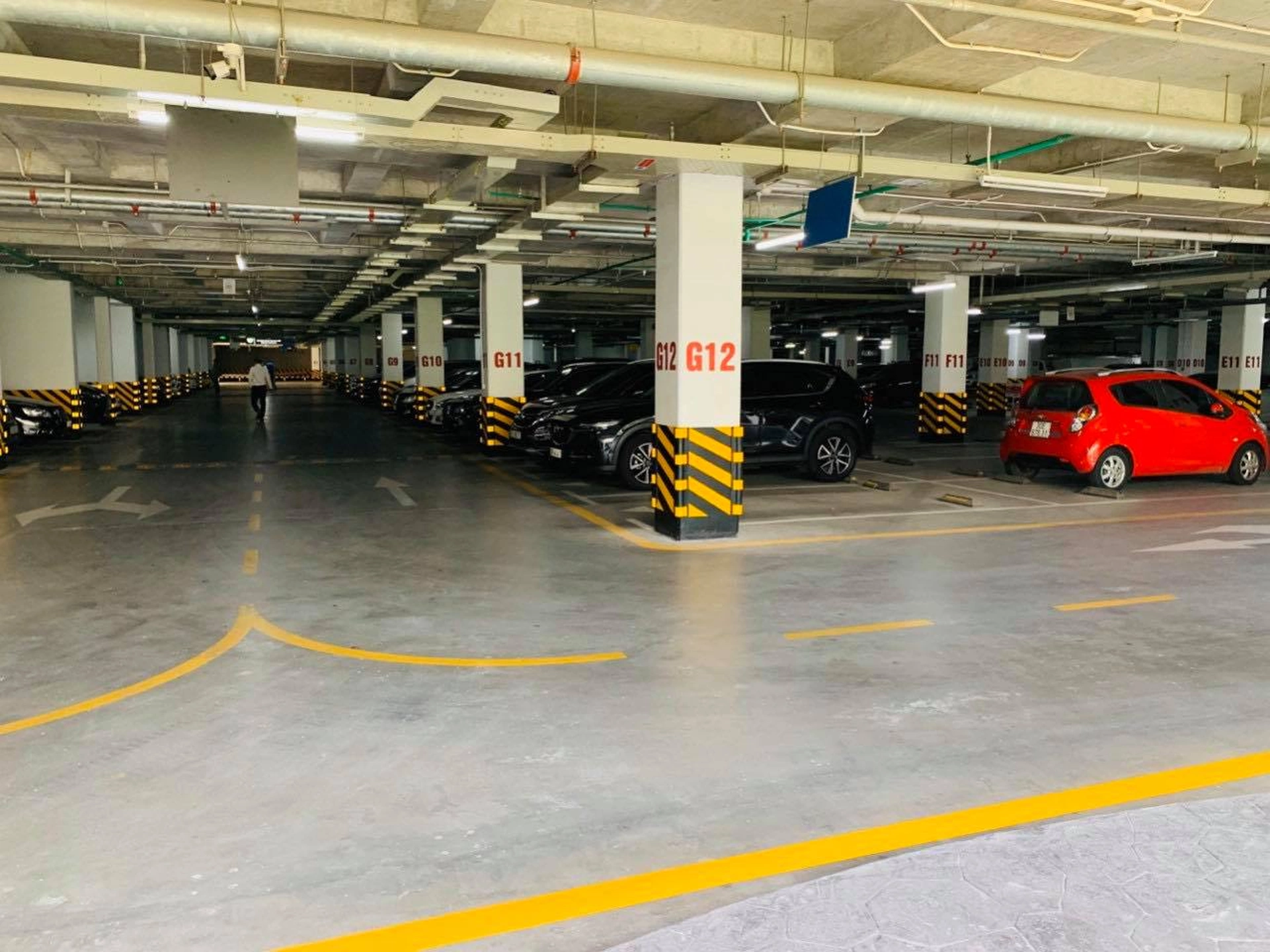 Có đủ chỗ đậu ôtô và xe máy tại chung cư D’.Capitale không?