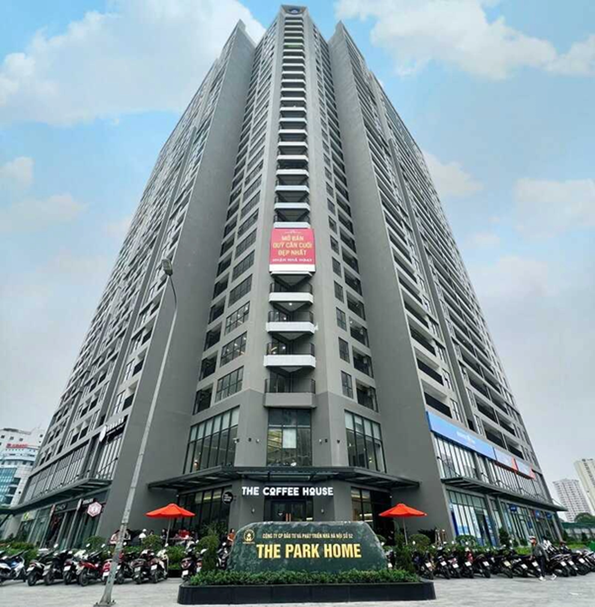 Có đủ chỗ đậu ôtô và xe máy tại chung cư The Park Home không?