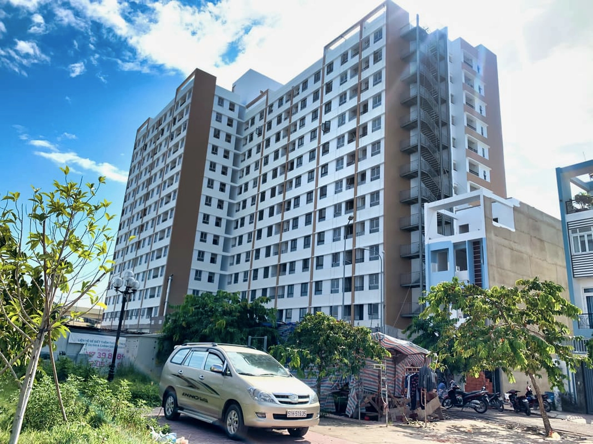 Có những tiện ích nội, ngoại khu nào phục vụ cho cư dân tại chung cư Citrine Apartment, thành phố Thủ Đức?