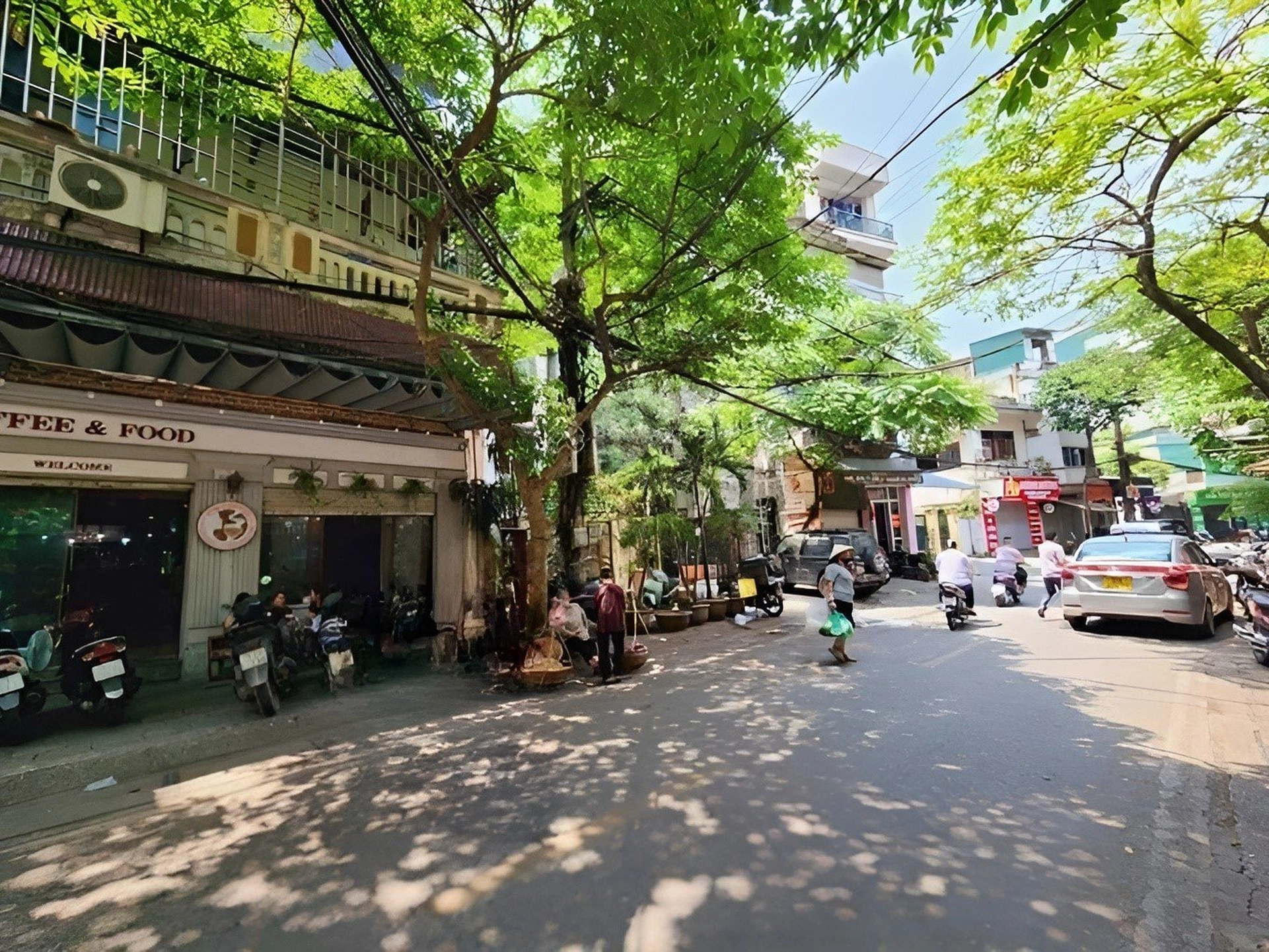 Giá bán nhà riêng, nguyên căn đường Cầu Đất, quận Hoàn Kiếm hiện tại là bao nhiêu?