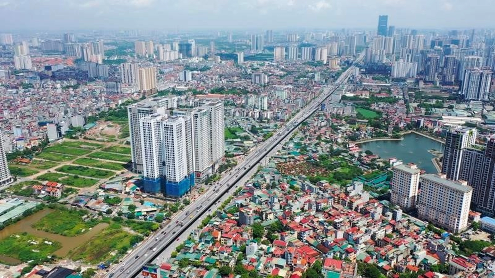 Địa điểm tiến hành thủ tục nhập khẩu với hộ gia đình mua chung cư Housinco Premium