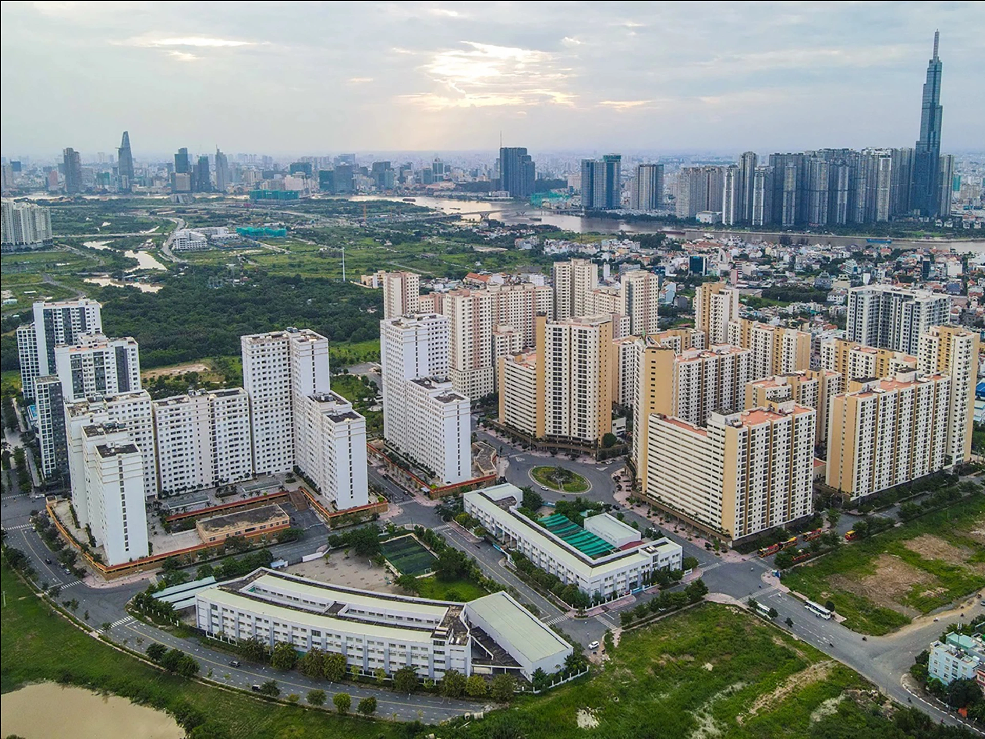 Đất tái định cư có được cấp sổ đỏ không? Thời gian chờ đợi mất bao lâu? 