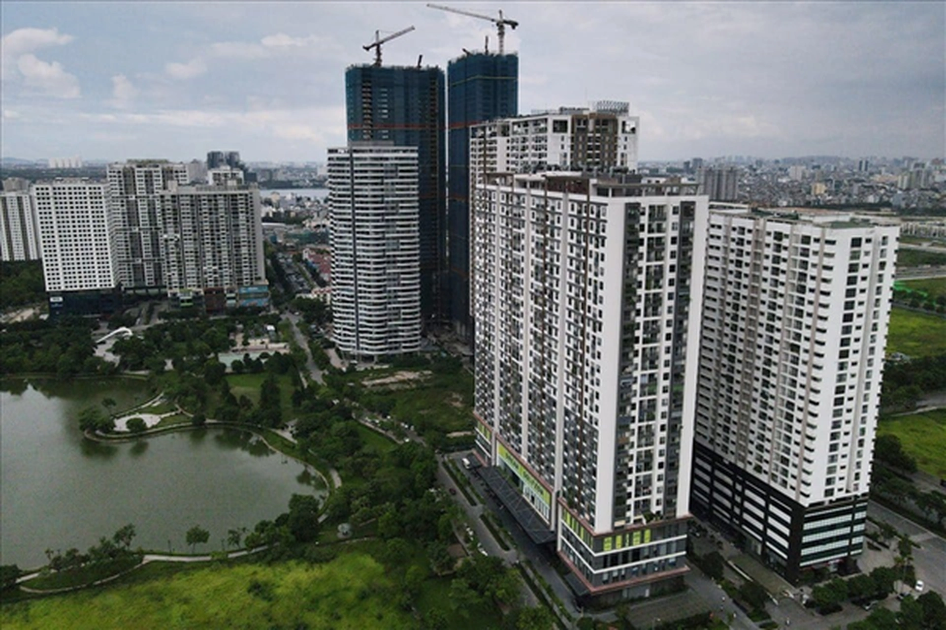 Địa điểm tiến hành thủ tục nhập khẩu với hộ gia đình mua chung cư Ngoại Giao Đoàn
