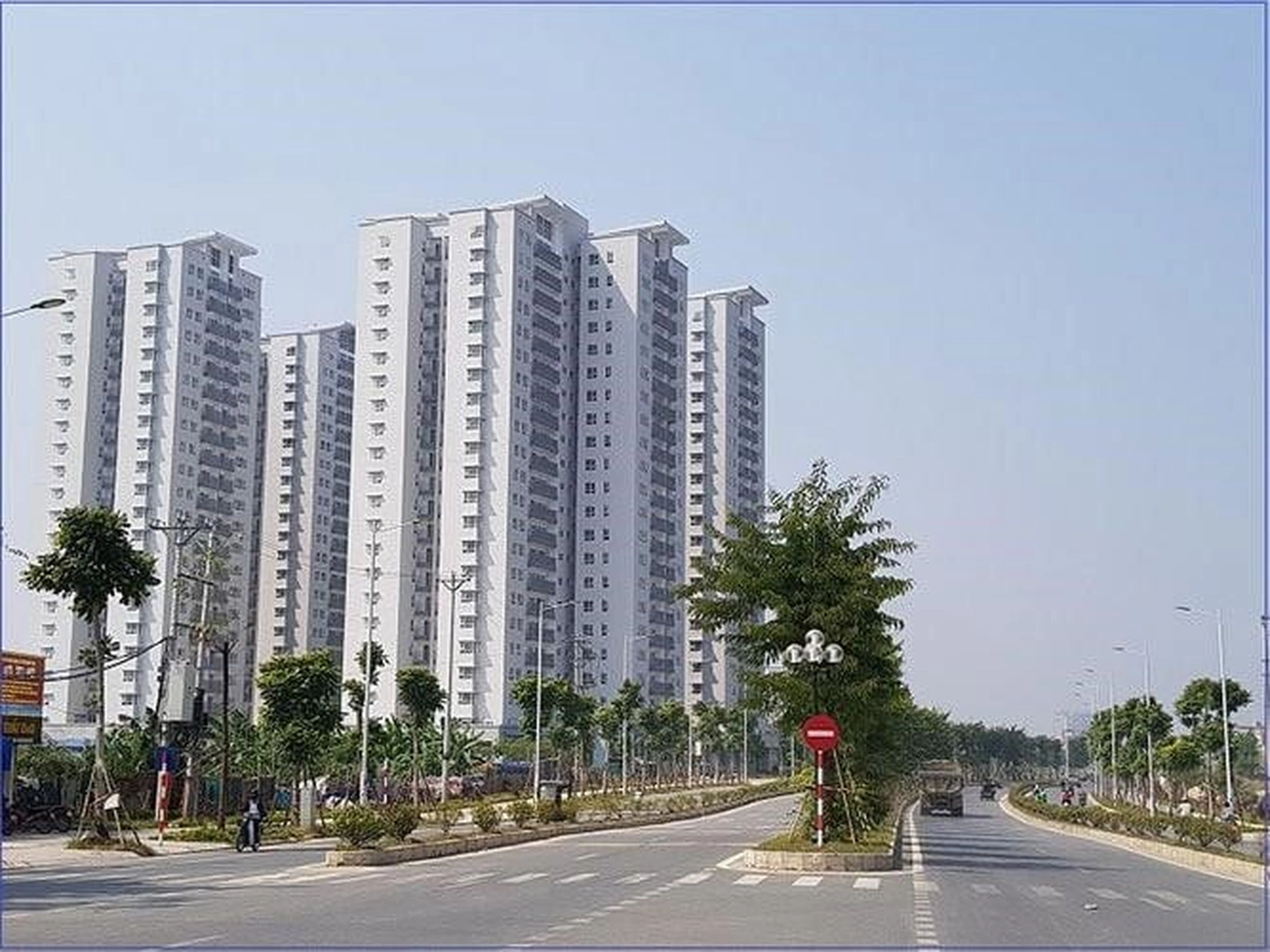 So sánh giá bán căn hộ dự án Xuân Phương Quốc Hội và Xuân Phương Residence
