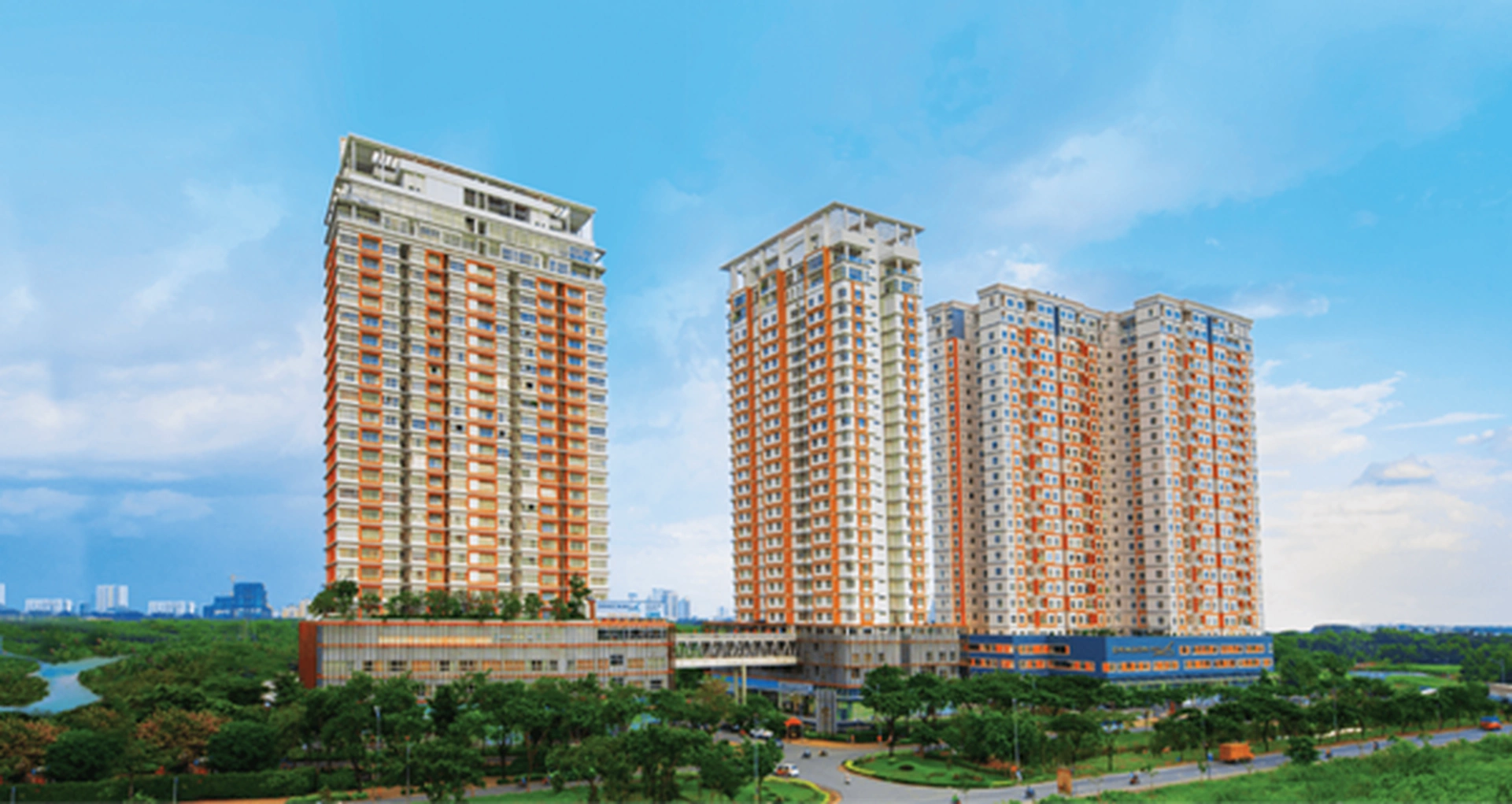 Có đủ chỗ đậu ôtô và xe máy chung cư Dragon Hill Residence and Suites 2 huyện Nhà Bè không?