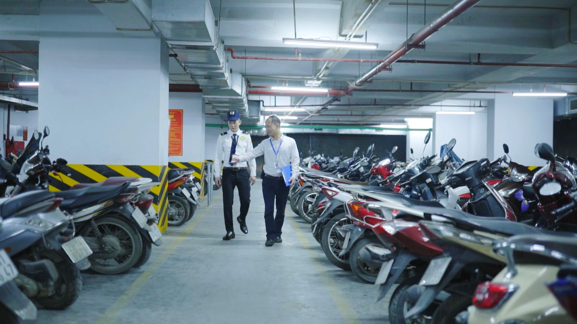 Có đủ chỗ đậu ôtô và xe máy tại chung cư Bohemia Residence quận Thanh Xuân không?