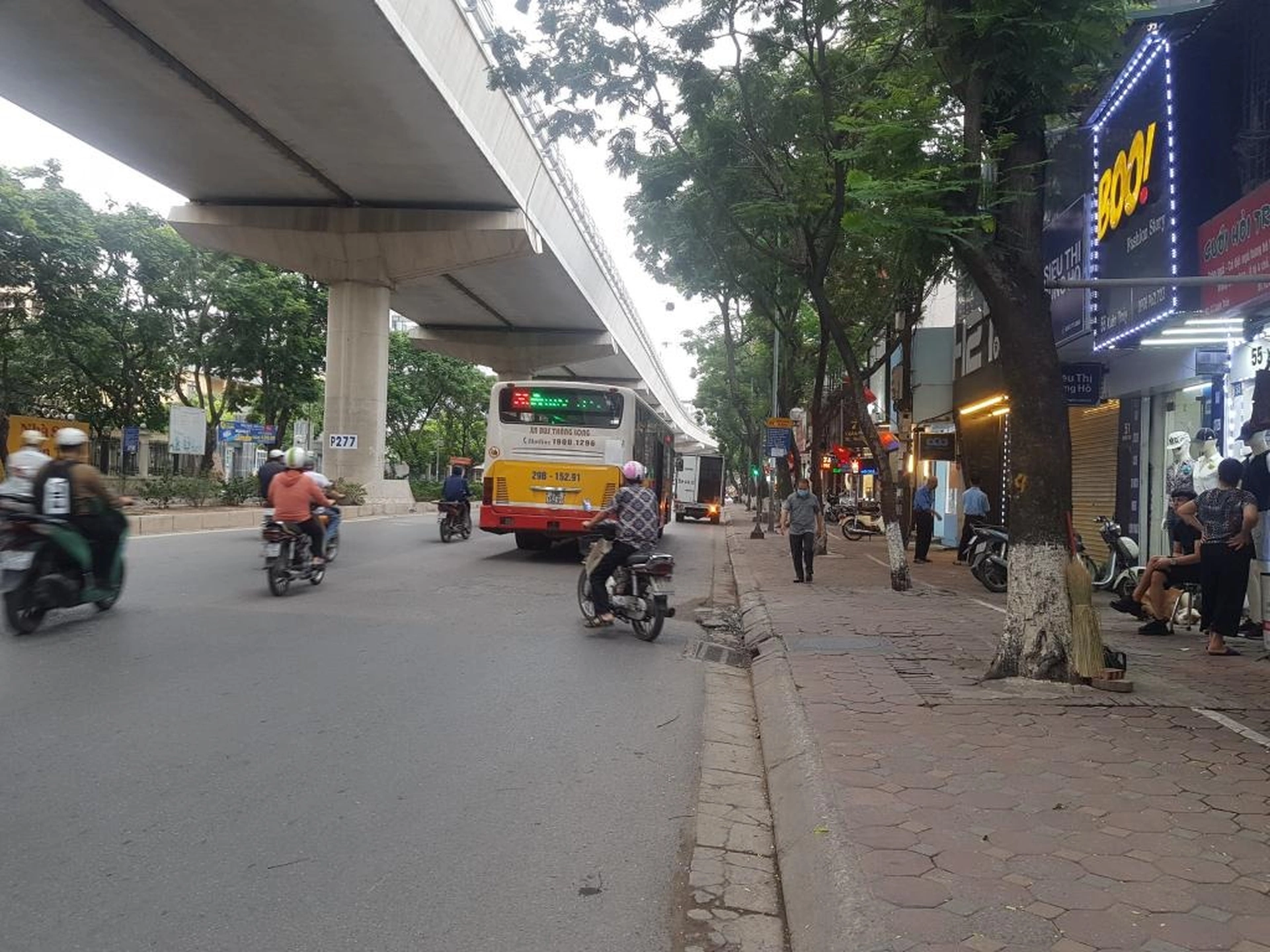Nhà mặt phố tại đường Xuân Thủy, quận Cầu Giấy giá bán bao nhiêu?
