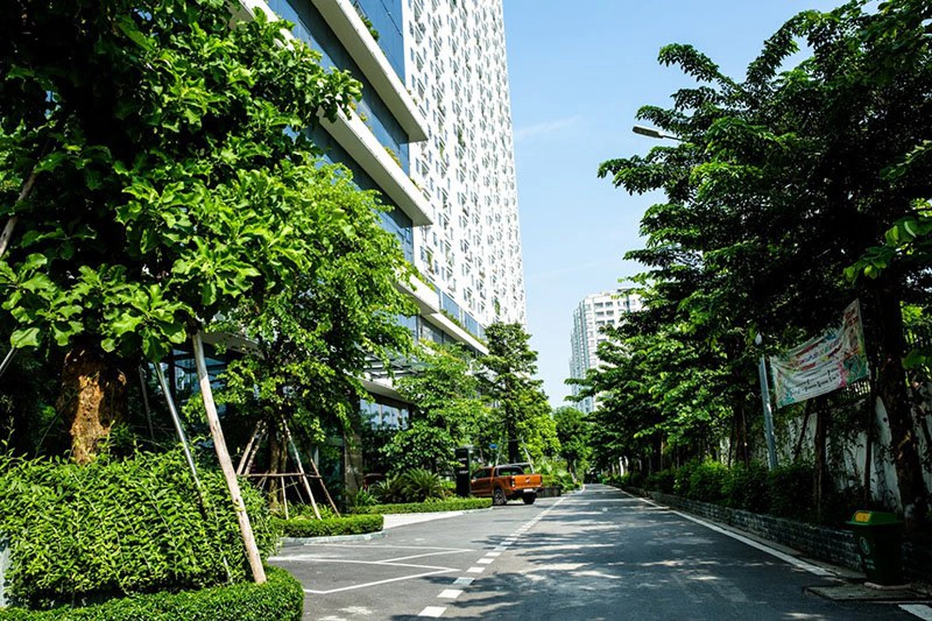 Có đủ chỗ đậu ôtô và xe máy tại chung cư Ecolife Capitol quận Nam Từ Liêm không? 