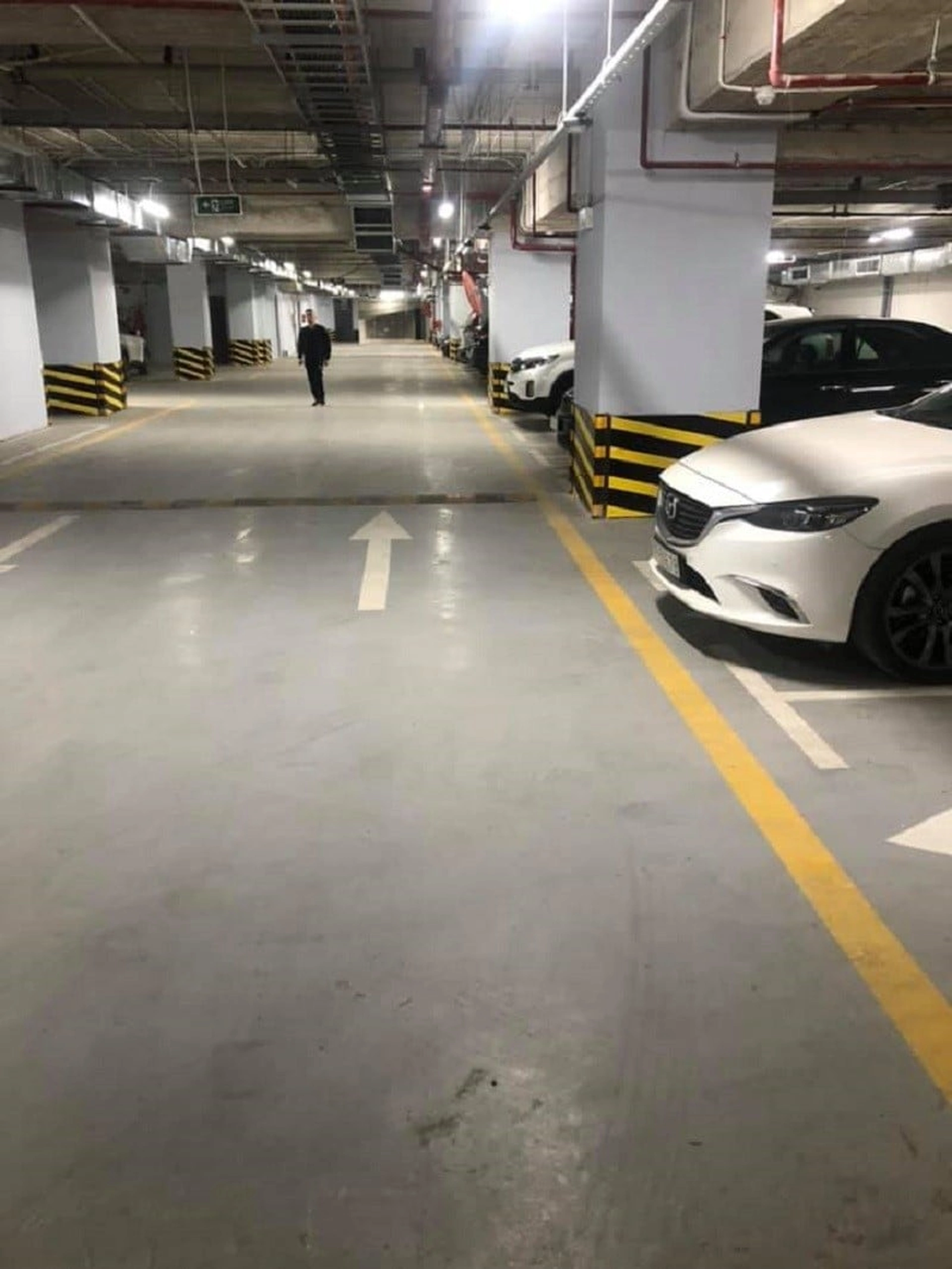 Có đủ chỗ đậu ôtô và xe máy chung cư Tây Hồ Residence quận Tây Hồ không?