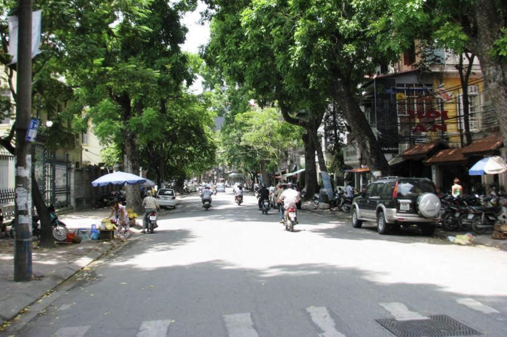 Nhà mặt phố tại phố Ngô Thì Nhậm, quận Hai Bà Trưng có giá bán bao nhiêu?