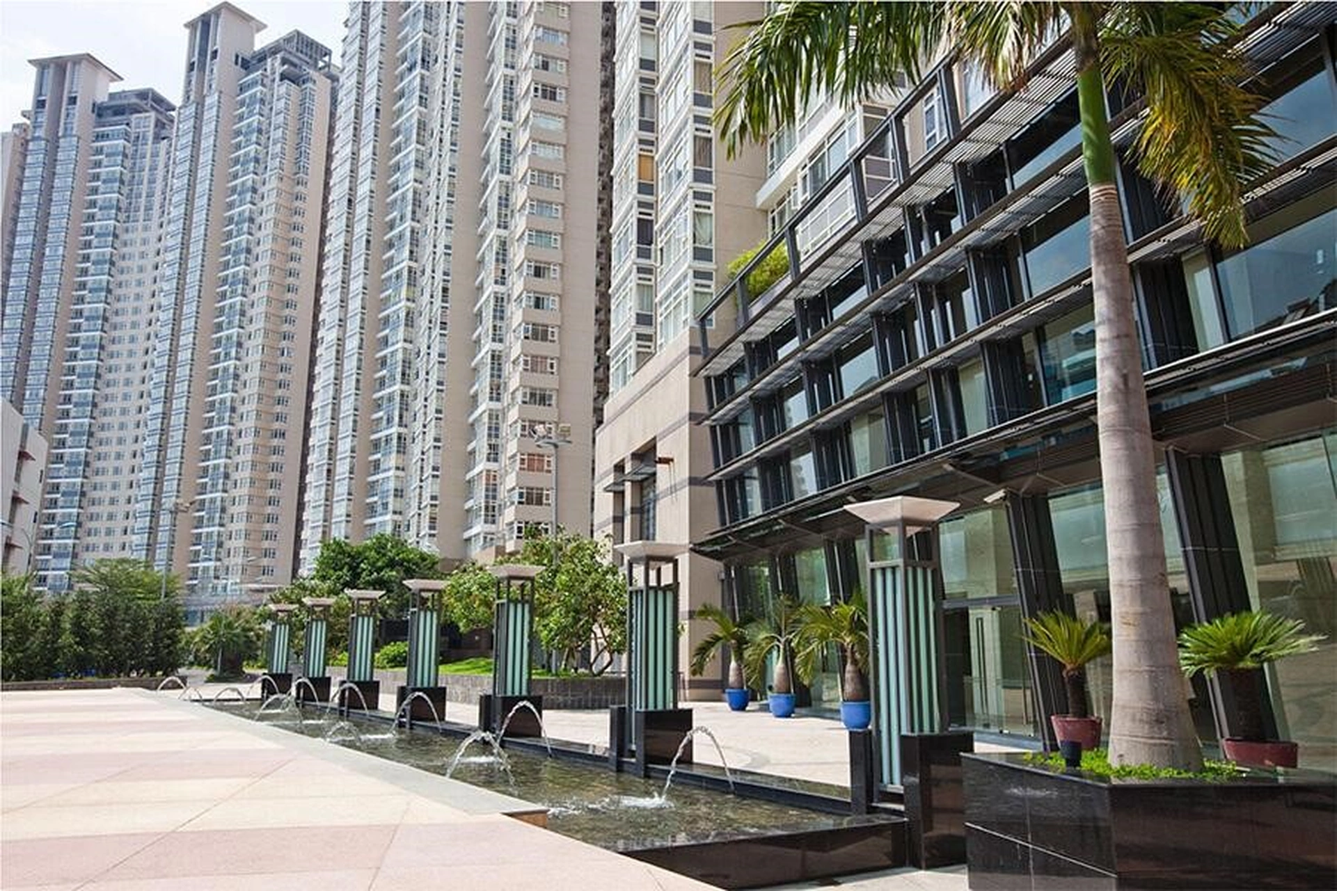Có đủ chỗ đậu ôtô và xe máy chung cư Saigon Pearl Quận Bình Thạnh không?