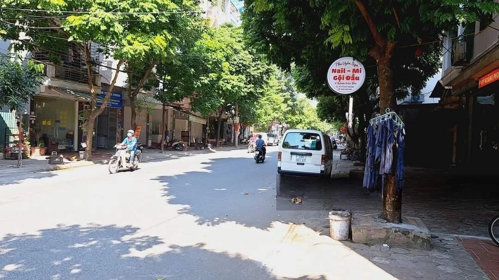 Giá bán nhà riêng, nguyên căn đường Đa Sỹ, quận Hà Đông hiện tại là bao nhiêu?