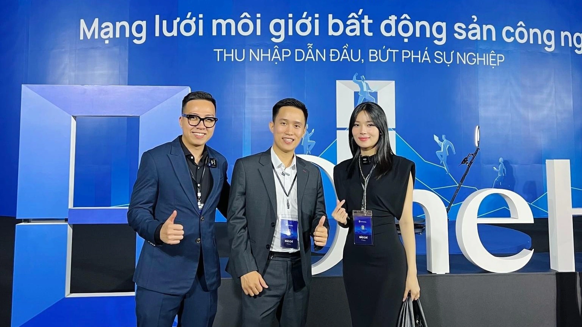 Nhà báo Nguyễn Quyết, Ngô Quốc Long, Nhà F hào hứng trước trợ thủ công nghệ đắc lực của môi giới BĐS OneHousing