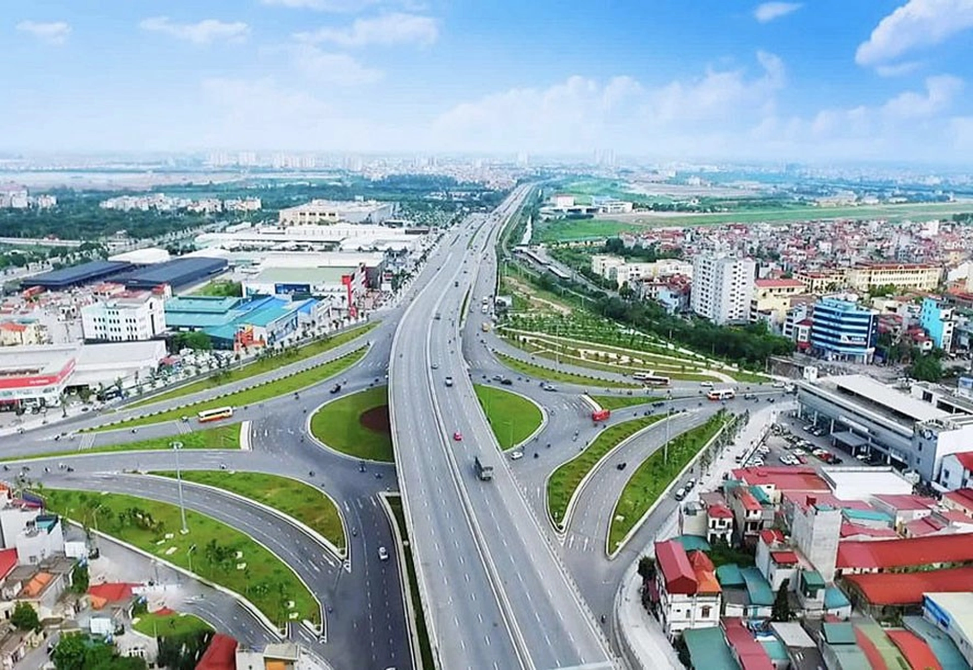Giá bán nhà riêng, nguyên căn phố Hoàng Như Tiếp, quận Long Biên hiện tại là bao nhiêu?