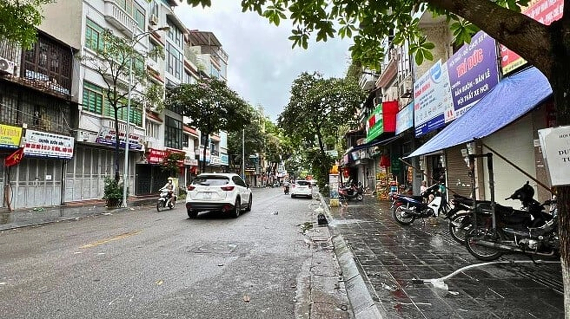 Địa điểm tiến hành thủ tục nhập khẩu với hộ gia đình mua nhà đất tại phố Đỗ Ngọc Du, quận Hai Bà Trưng