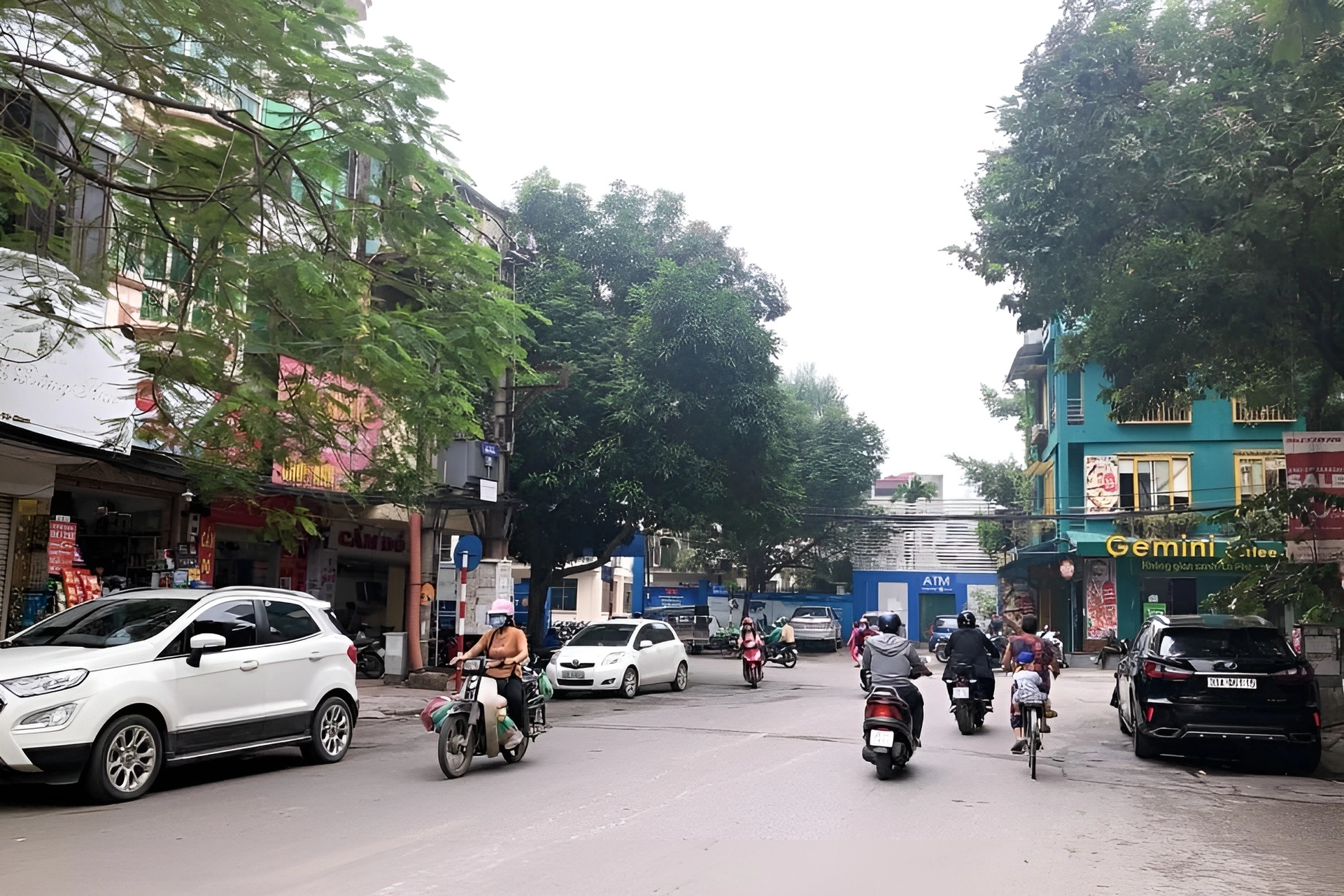 Cập nhật giá bán nhà riêng 4PN tại phường Quốc Tử Giám, quận Đống Đa