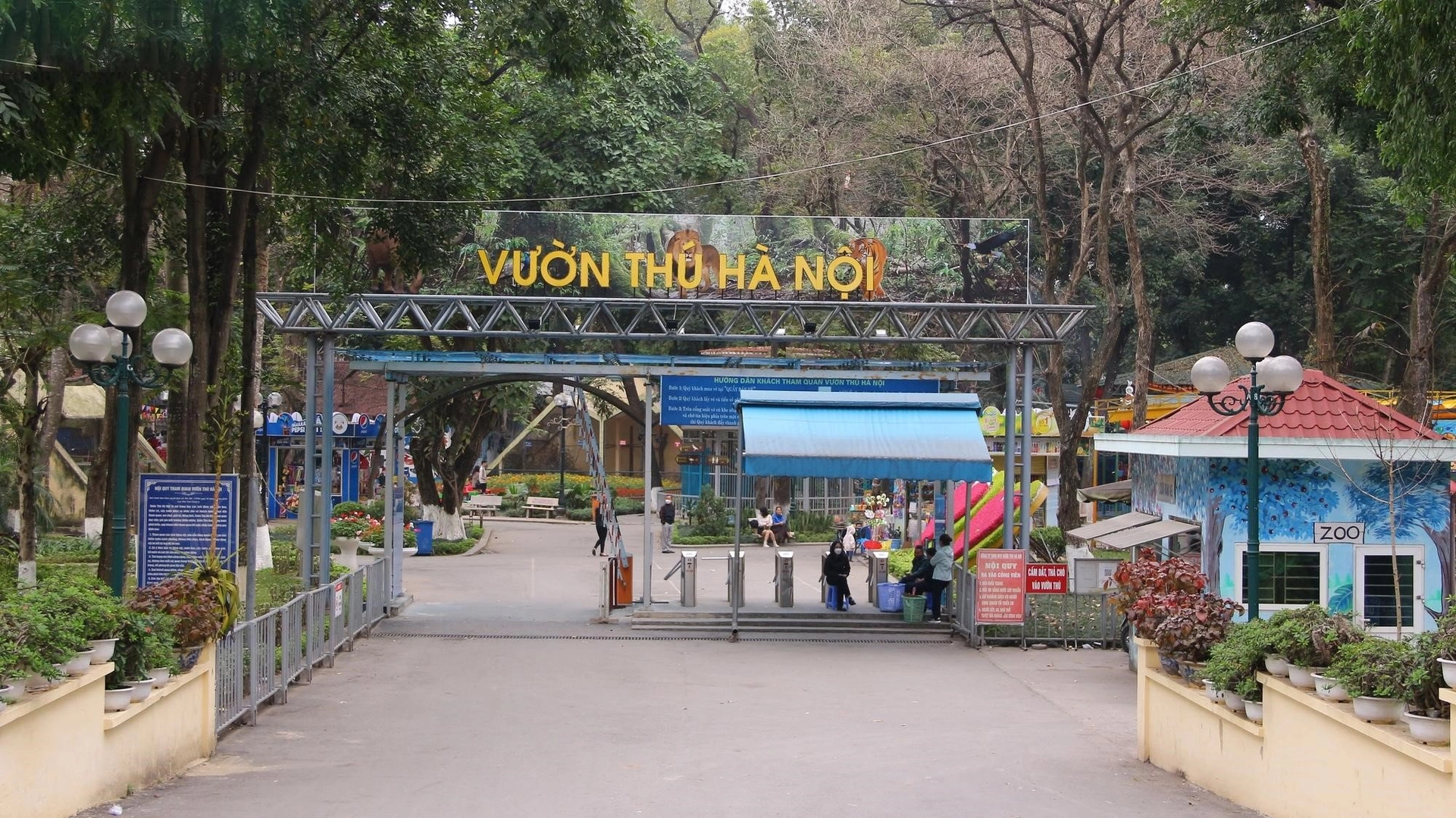 Nhà riêng gần công viên Thủ Lệ, quận Ba Đình có giá bán bao nhiêu?