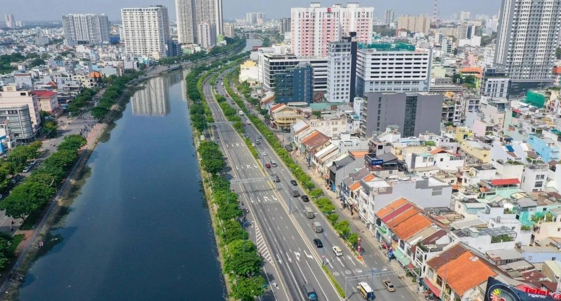 Nhà mặt phố đường Cao Đạt, Quận 5 hiện có giá bao nhiêu?