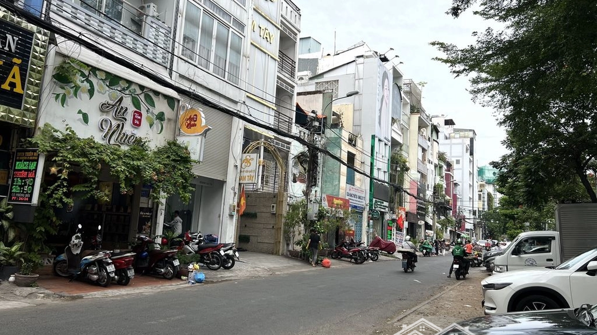 Địa điểm làm thủ tục nhập khẩu đối với hộ gia đình mua nhà đất tại đường Trần Thiện Chánh, quận 10