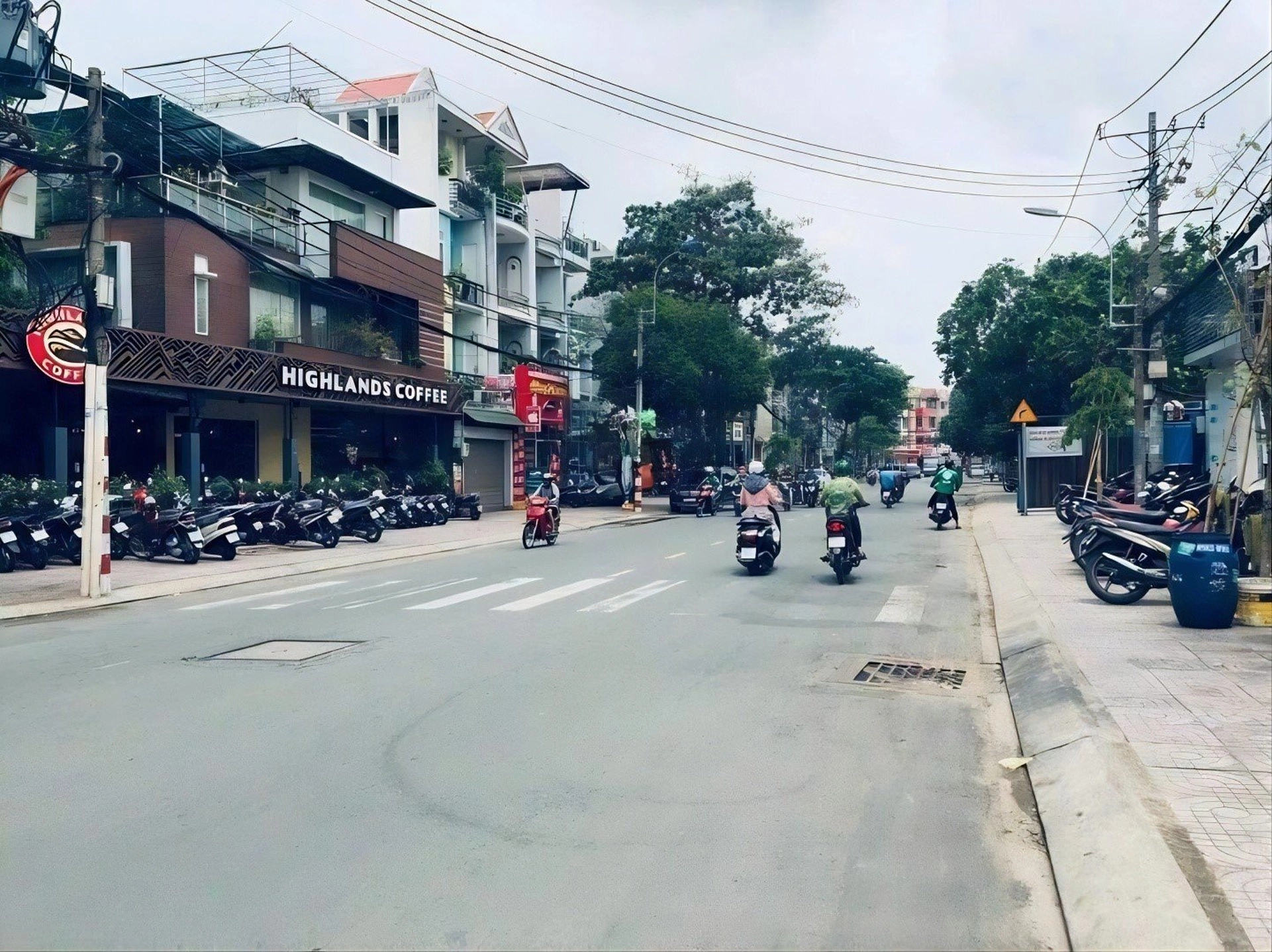 Nhà mặt phố đường 10, TP. Thủ Đức, TP. HCM hiện có giá bao nhiêu?