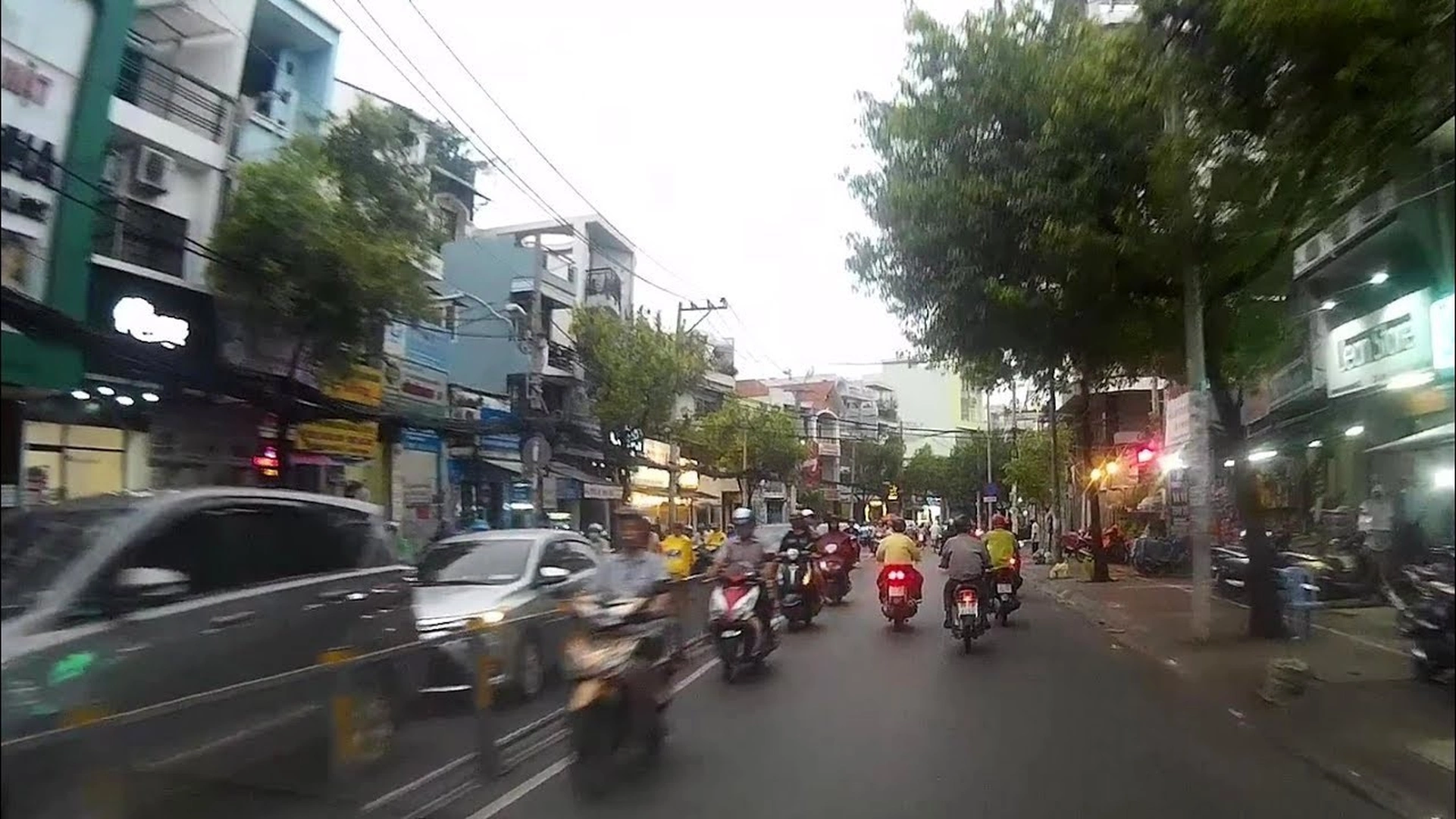 Giá bán nhà riêng, nguyên căn đường Nguyễn Văn Đậu, Quận Bình Thạnh hiện tại là bao nhiêu?