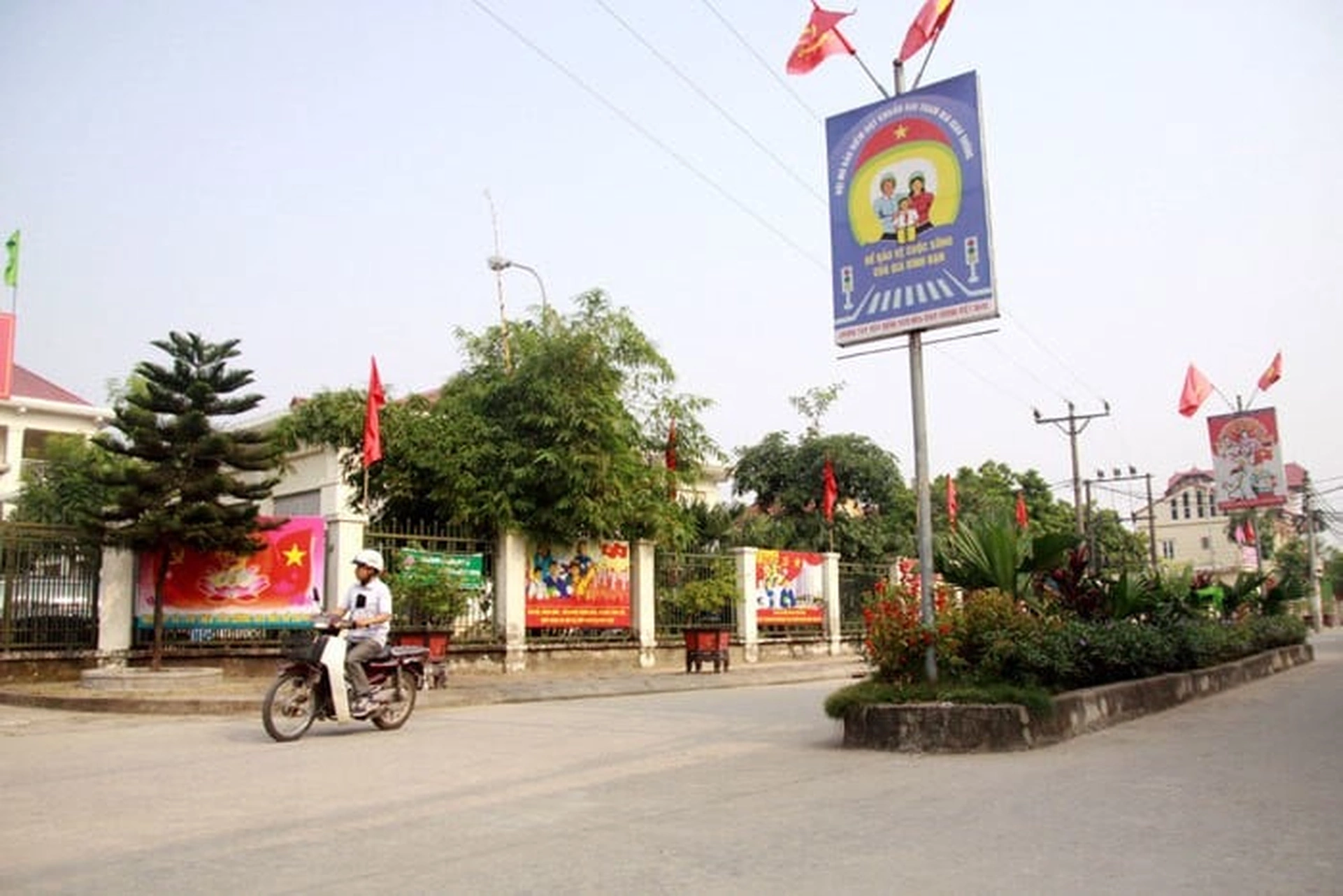 Cập nhật giá bán nhà đất tại xã Liên Trung, huyện Đan Phượng
