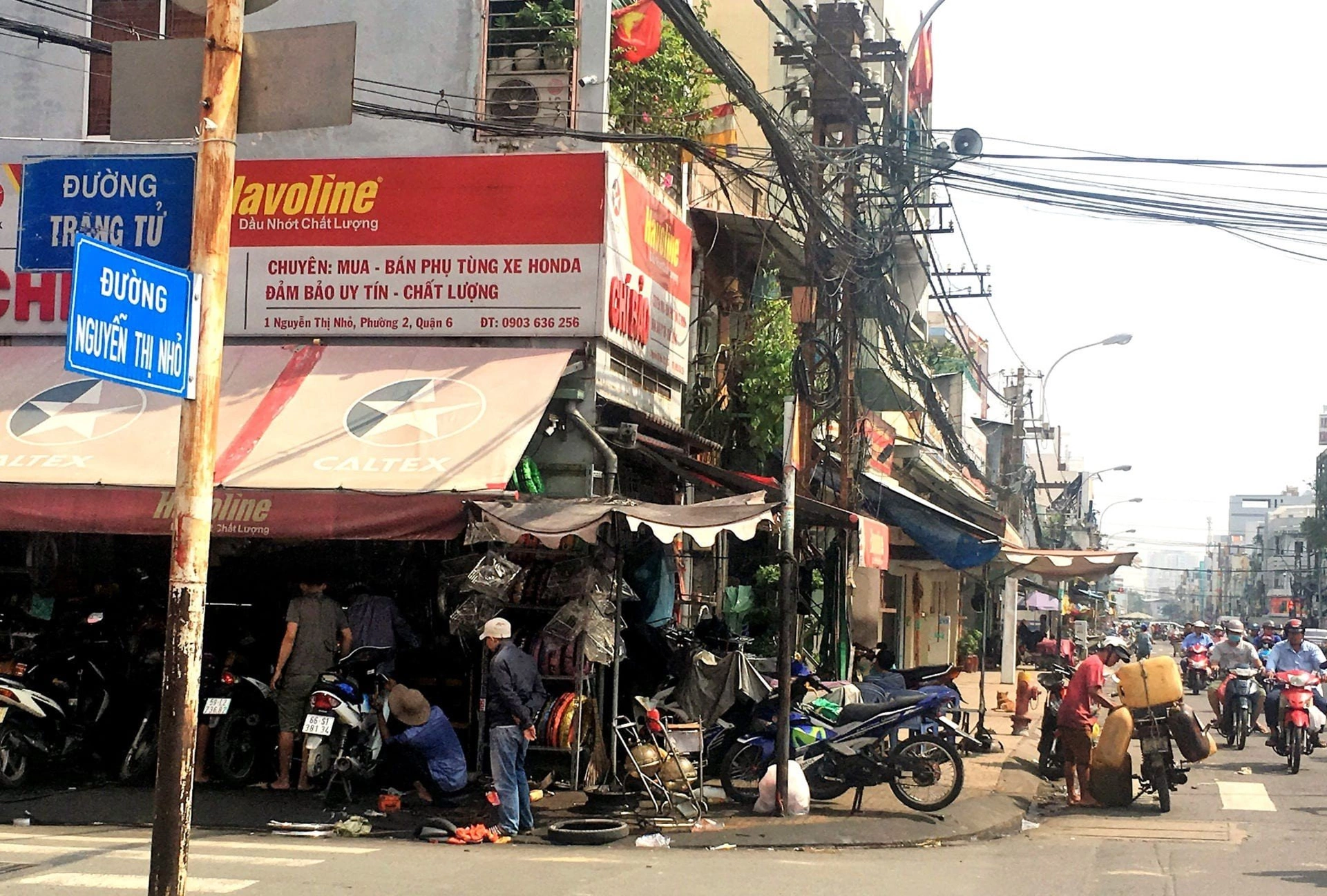 Giá bán nhà riêng, nguyên căn tại đường Nguyễn Thị Nhỏ, quận 11 là bao nhiêu?