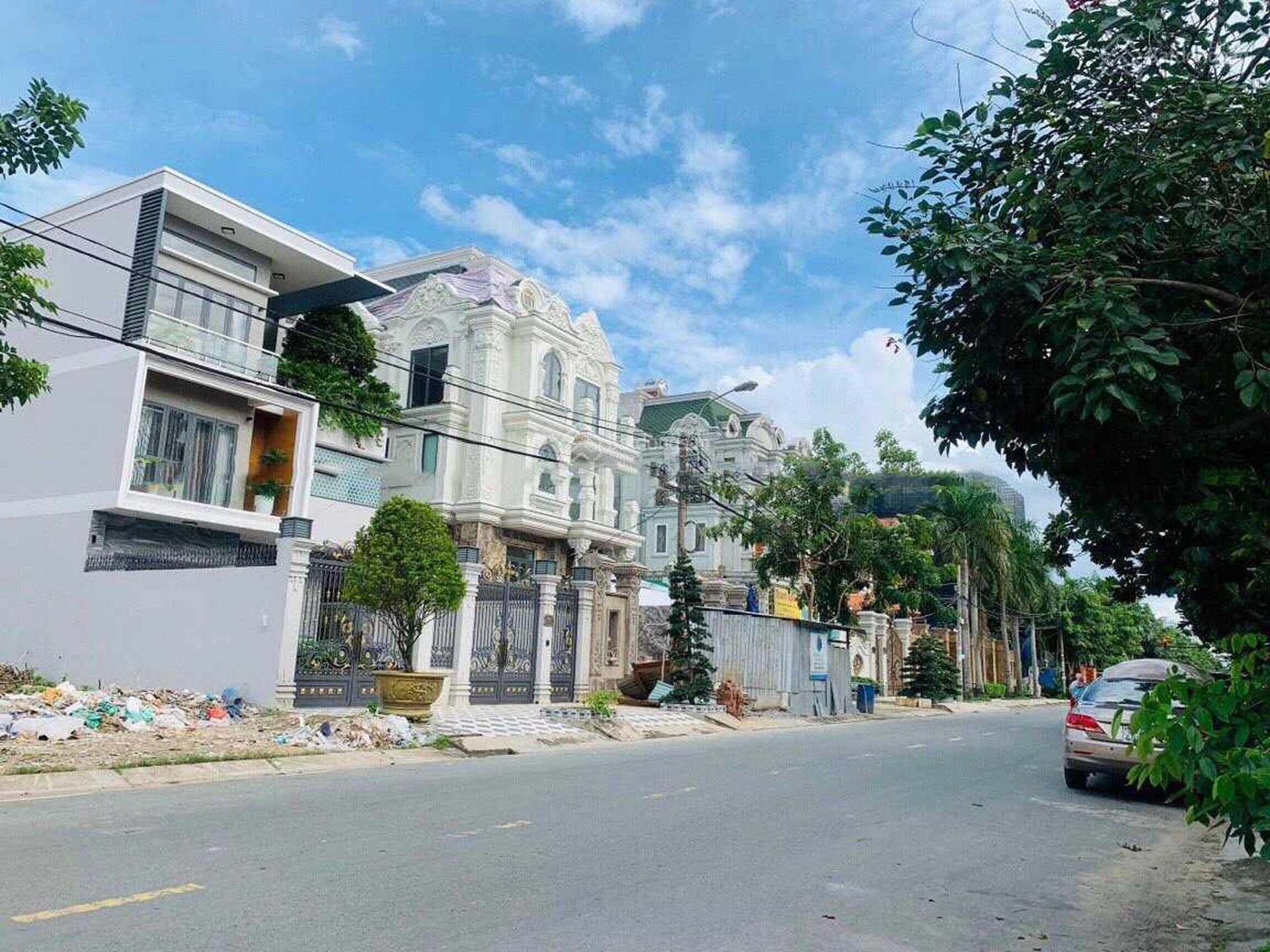 Giá bán nhà riêng, nguyên căn ở đường Tây Lân, Quận Bình Tân hiện tại là bao nhiêu?