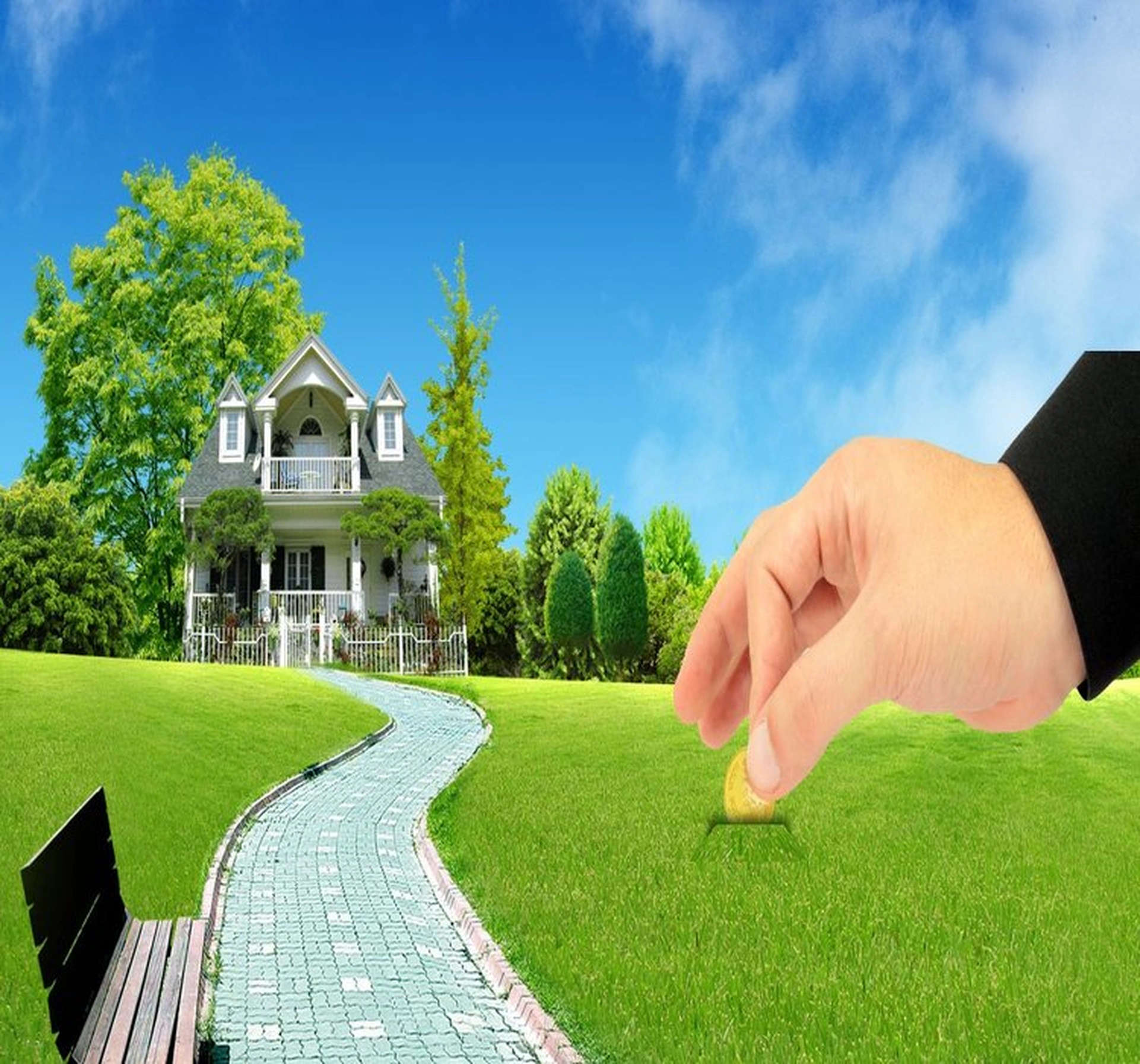 Mỗi năm dư 200 triệu, có nên vay ngân hàng để mua đất?